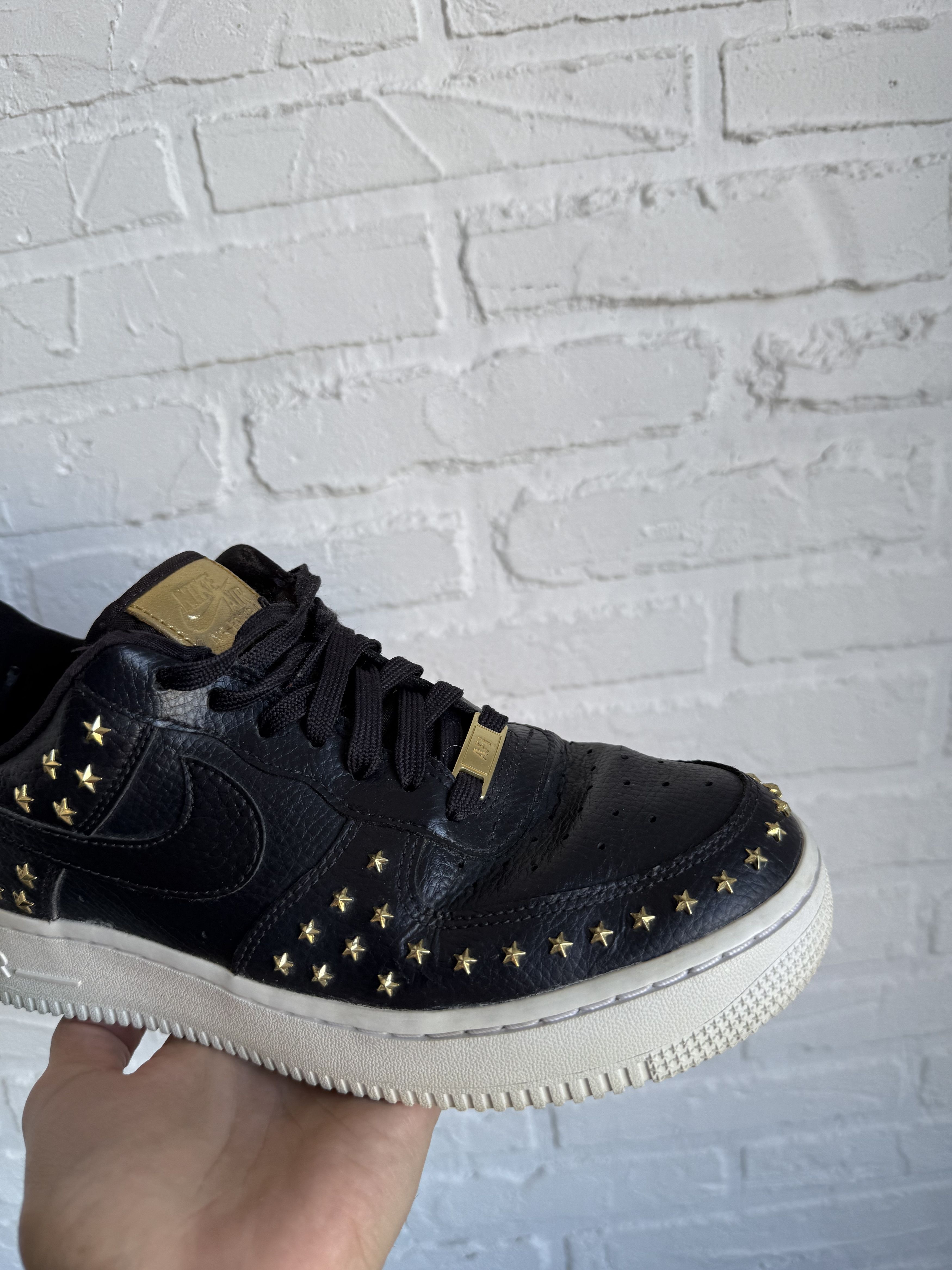 Nike NIKE Air Force 1 Low Star Studded Black sneakers Size US 8.5 / EU 41-42 - 4 Thumbnail