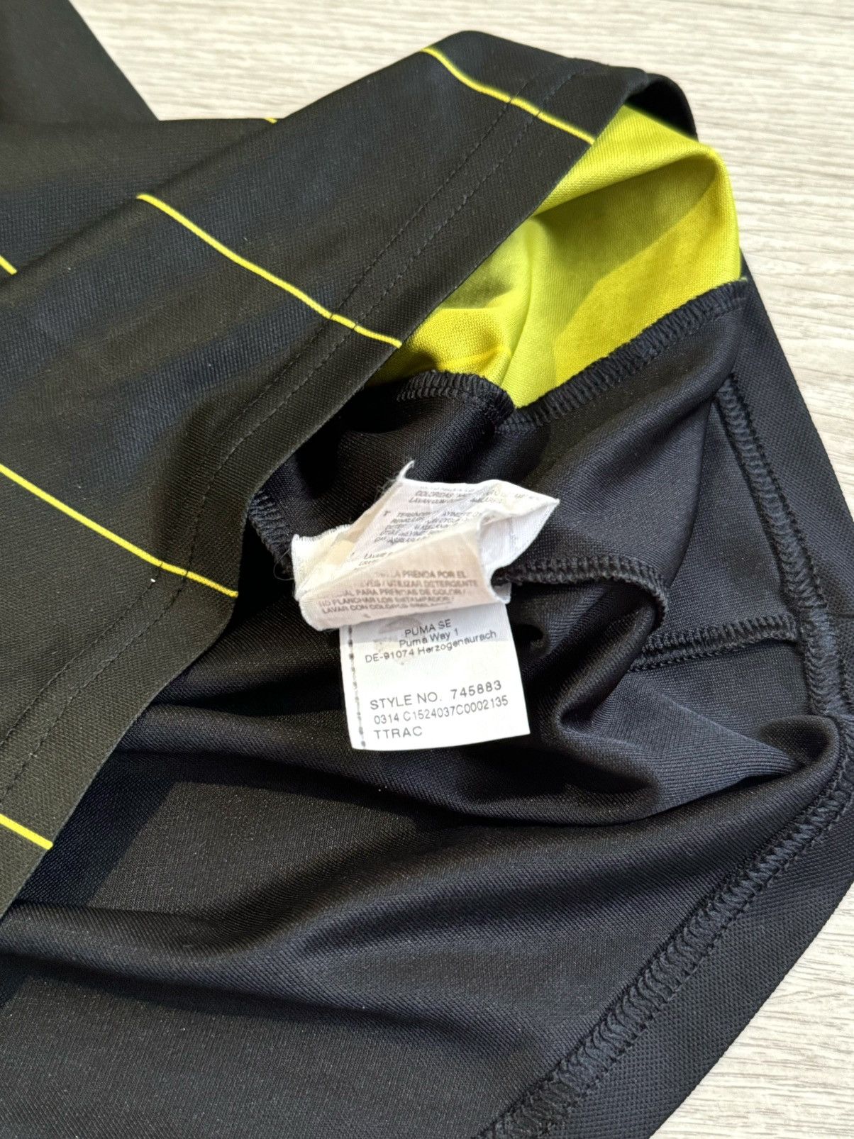 Puma 🔷Vintage Puma Borussia Dortmund 2014/15 Soccer jersey🔷 Size US M / EU 48-50 / 2 - 6 Thumbnail