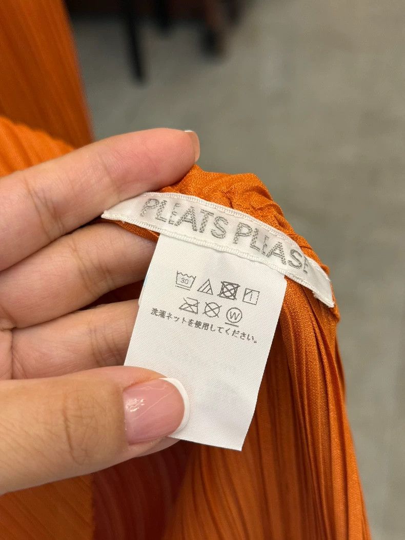 Issey Miyake Issey Miyake size:3 Pumpkin colored pleated short-sleeved Size XS / US 0-2 / IT 36-38 - 6 Thumbnail