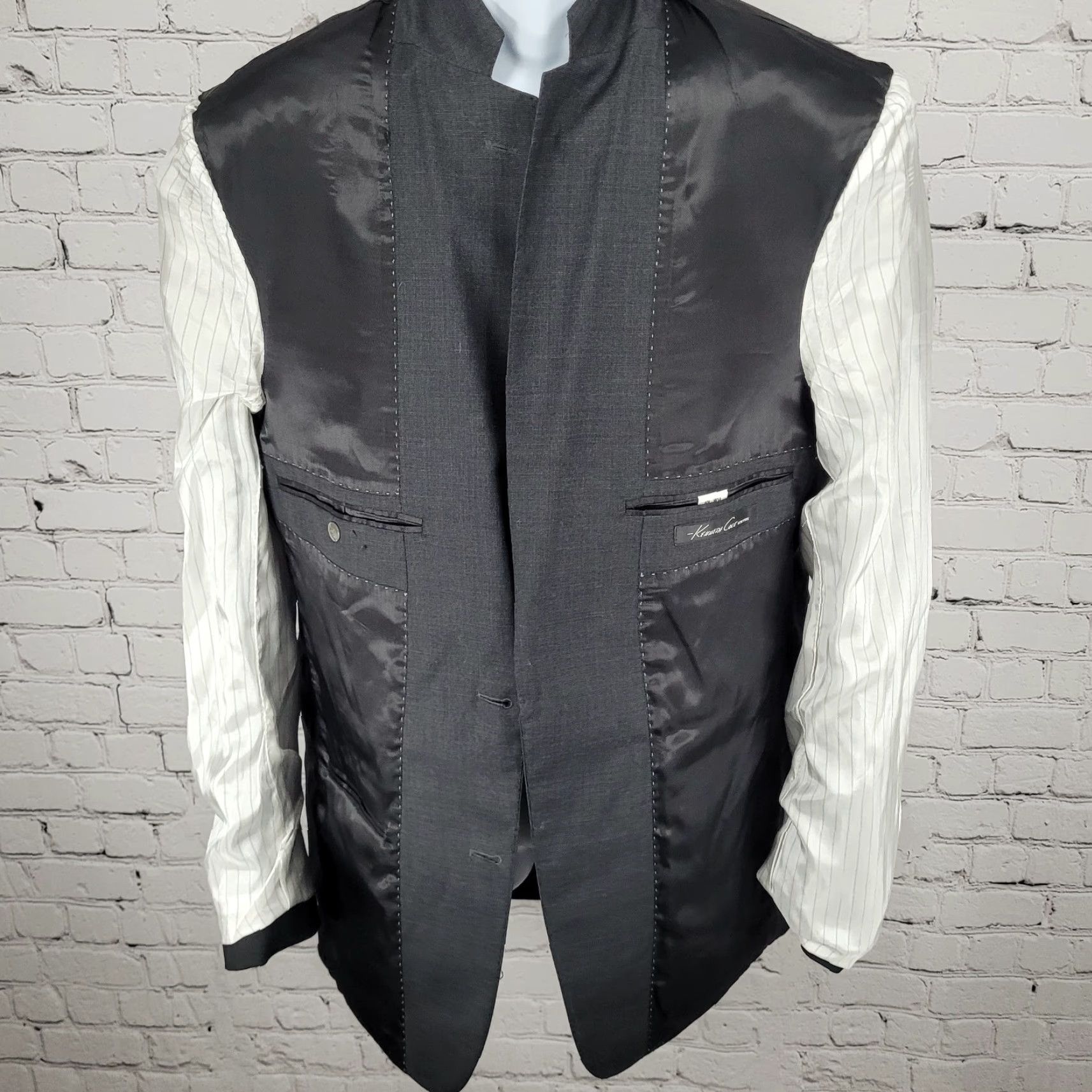 Kenneth Cole KENNETH COLE Grey Minitex Wool 2 Button Notch Blazer Sport Coat 40L MSRP 50 Men Suit Jacket Wool Solid 2 Piece Classic Formal Business Blazer Mens Size 40R - 4 Thumbnail