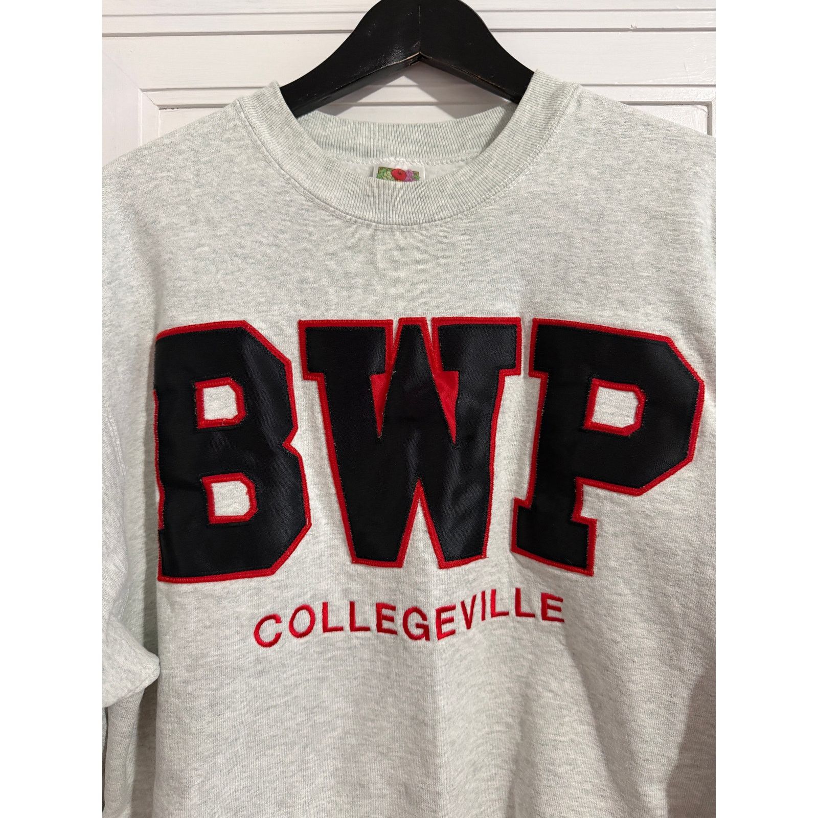 Fruit Of The Loom Vintage BWP Collegeville Crewneck Sweatshirt Size Large Size US L / EU 52-54 / 3 - 2 Thumbnail