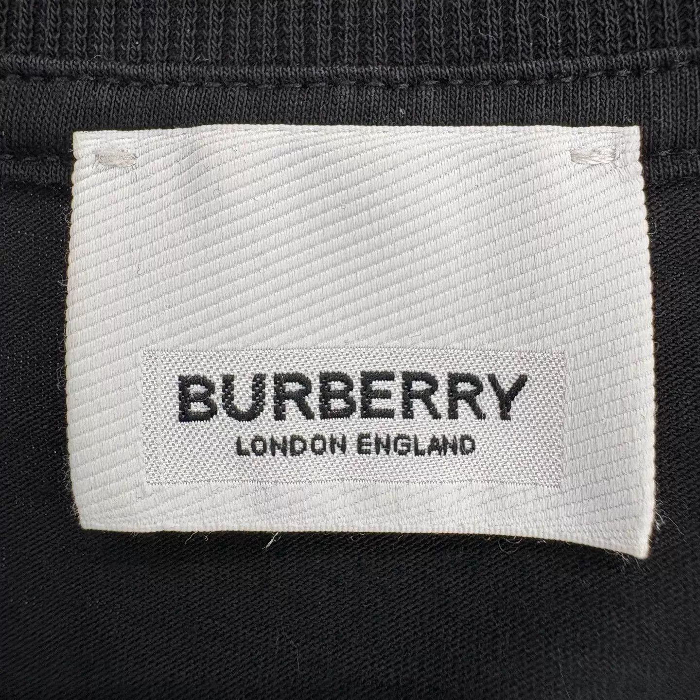 Burberry BURBERRY Flocked Logo Black Short-Sleeve Tee Size M Size US M / EU 48-50 / 2 - 3 Thumbnail