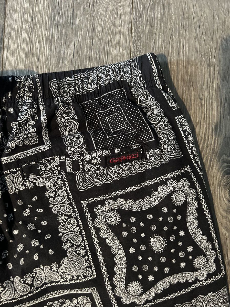 Gramicci Gramicci Bandana Paisley Shorts Size US 32 / EU 48 - 6 Thumbnail
