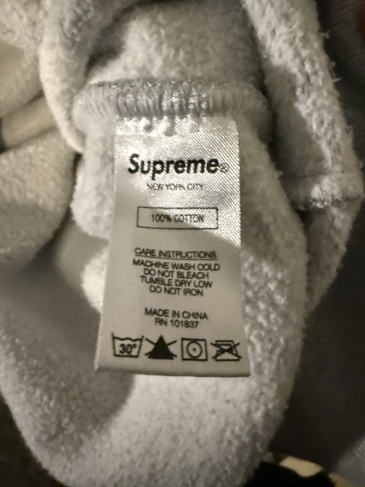 Supreme FW18 Supreme Text Stripe Hoodie Size US M / EU 48-50 / 2 - 7 Thumbnail