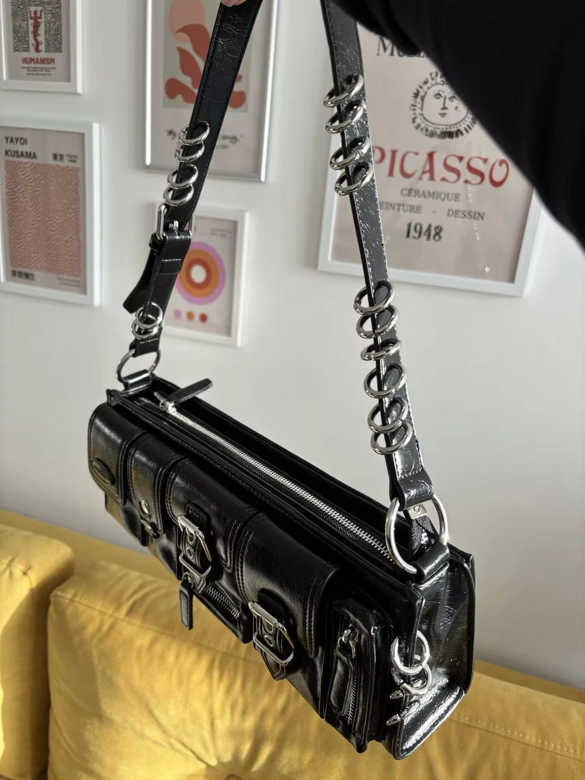 Japanese Brand Women Half-moon Leather Hasp Shoulder Crossbody Bag Size ONE SIZE - 10 Thumbnail