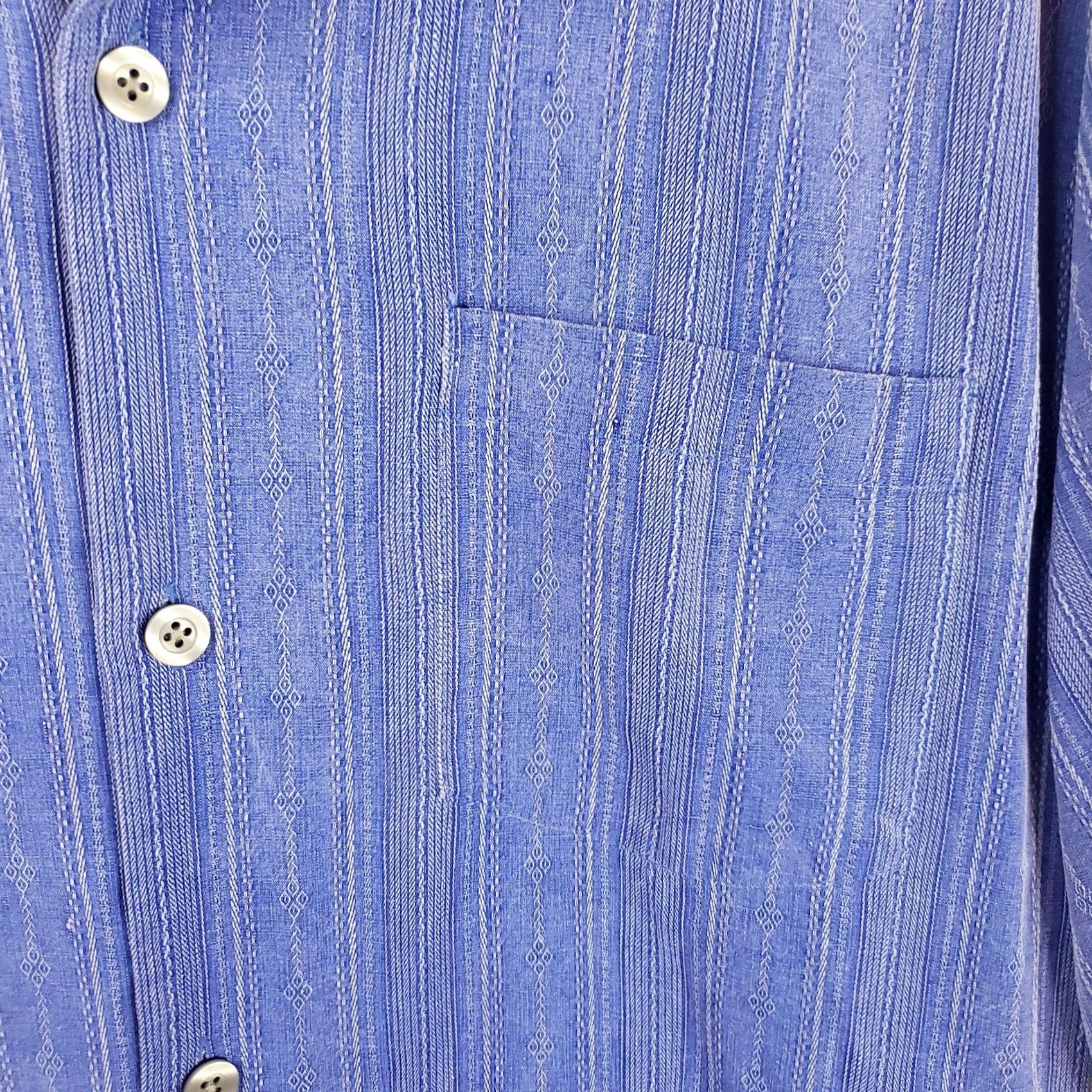 Tommy Bahama Tommy Bahama XL Blue Silk Denim Look Button-Up Shirt Striped Short Sleeve Embroidered Pocket Vintage Not Required Mens Casual Beach Coastal 90s Theme Size US XL / EU 56 / 4 - 4 Thumbnail