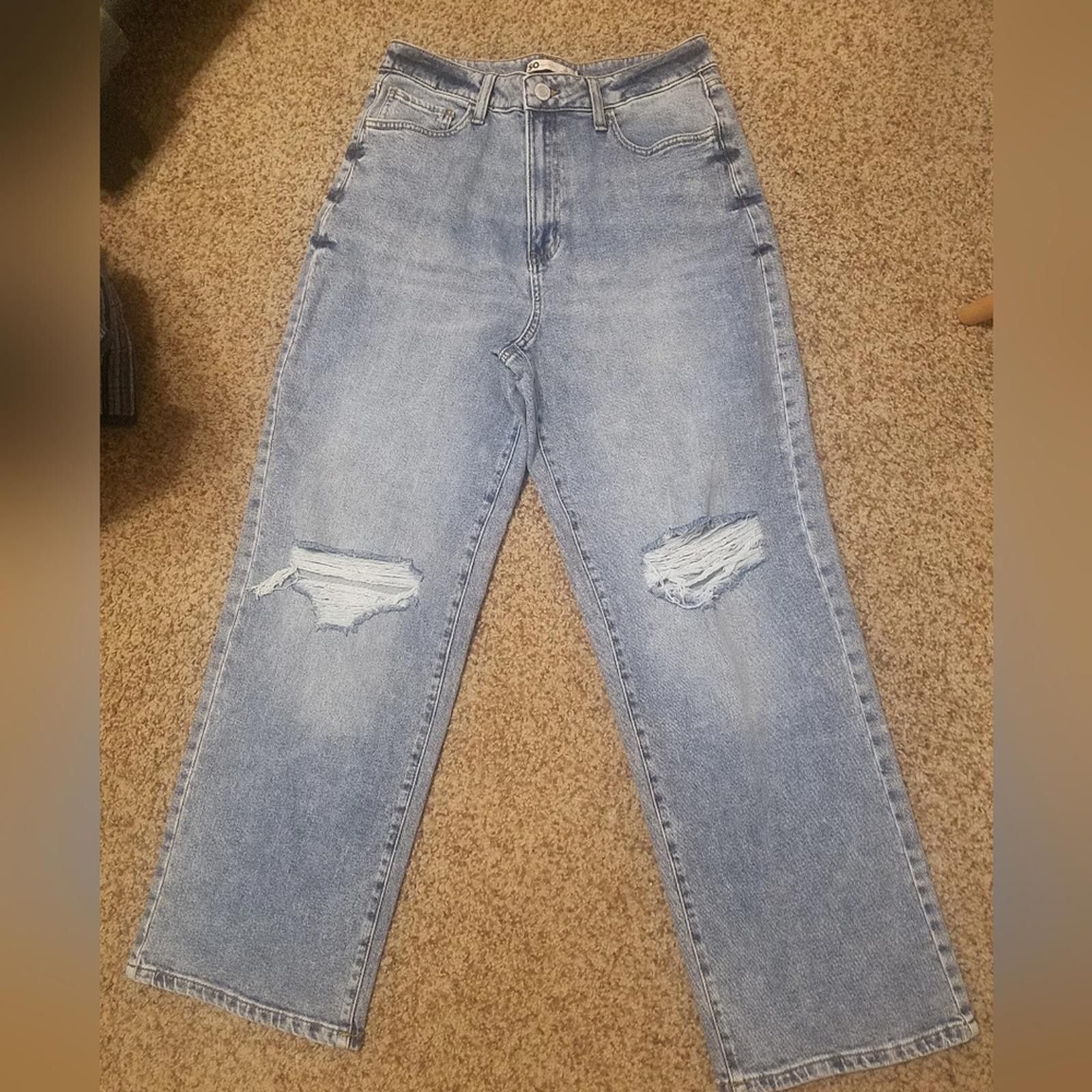 Other SO Women's Distressed High Waist Baggy Dad Jean's Size 13/31 Size 30" / US 8 / IT 44 - 1 Thumbnail