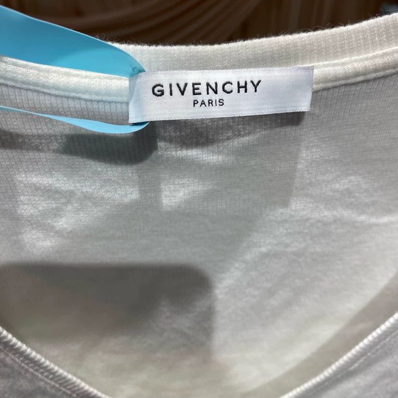 Givenchy Givenchy White Sleeveless Vest / Size M / JM36 Size US M / EU 48-50 / 2 - 3 Thumbnail
