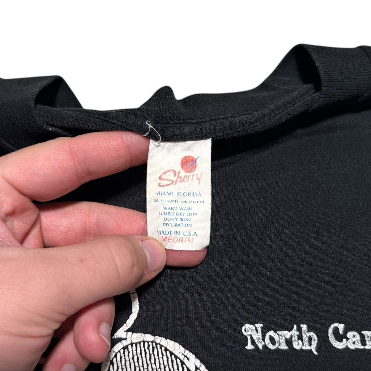 Vintage Vintage 80s Mickey Mouse North Carolina Shirt Adult S Size US S / EU 44-46 / 1 - 5 Thumbnail