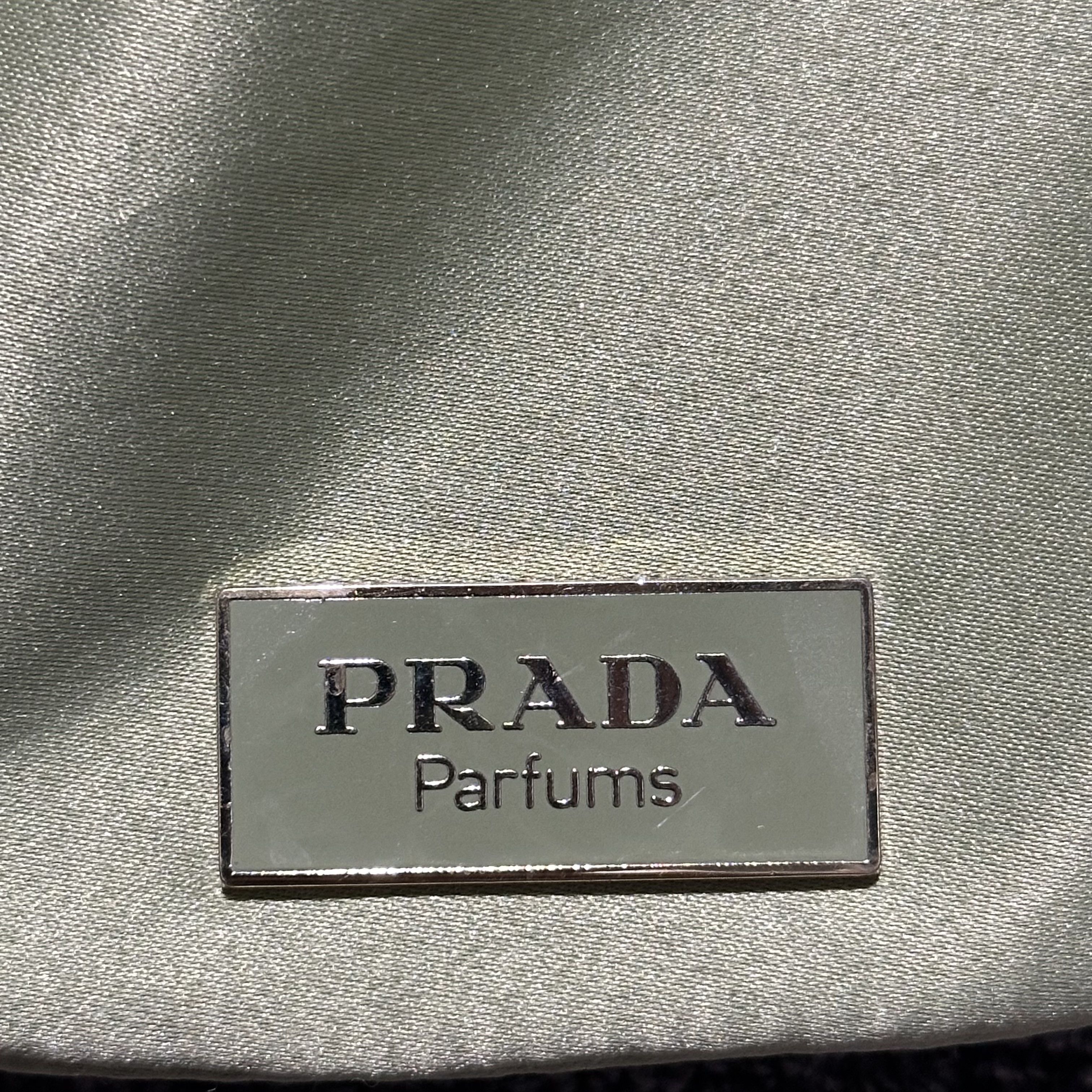 Prada Prada Perfums Green Satin Cosmetic MakeUp Drawstring Bag Size ONE SIZE - 5 Thumbnail