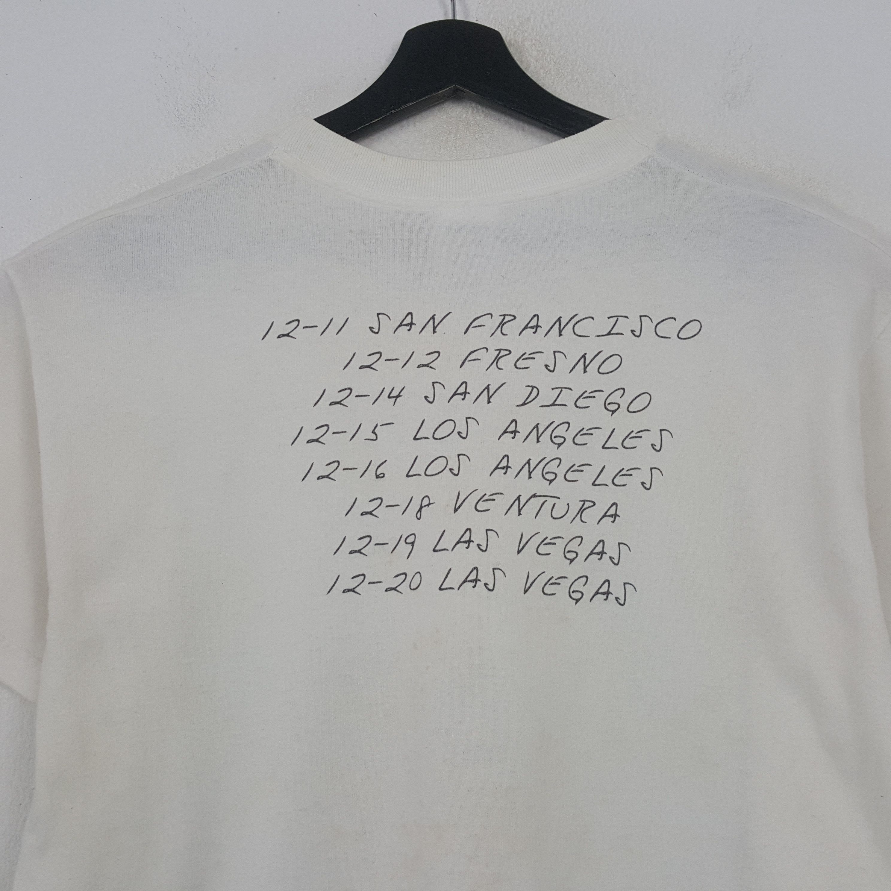 Band Tees Morrisey Singer Music Tshirt 32 Size US M / EU 48-50 / 2 - 4 Thumbnail