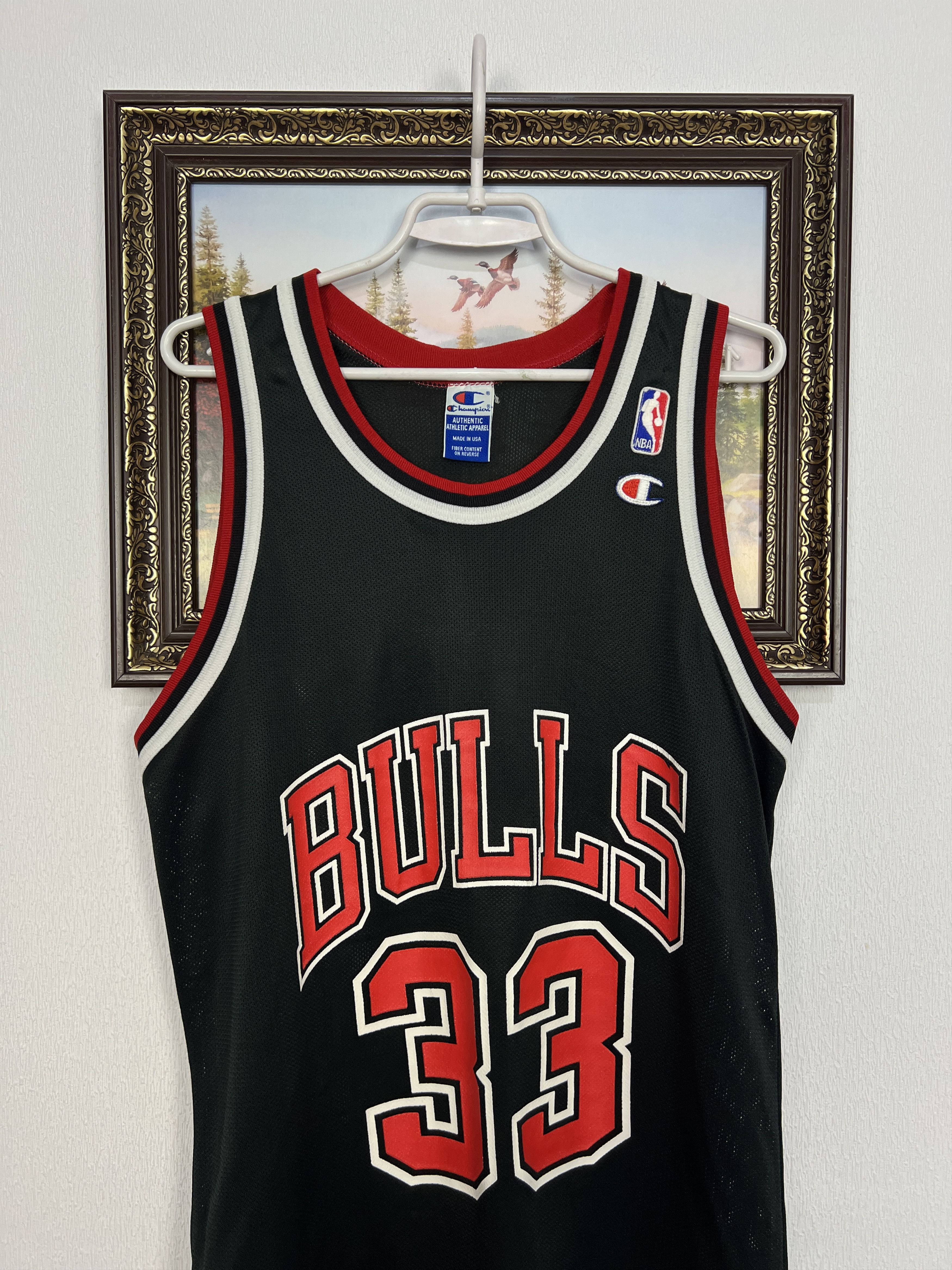 Champion Vintage 90's Champion Chicago Bulls Pippen NBA Jersey Shirt Size US M / EU 48-50 / 2 - 2 Thumbnail