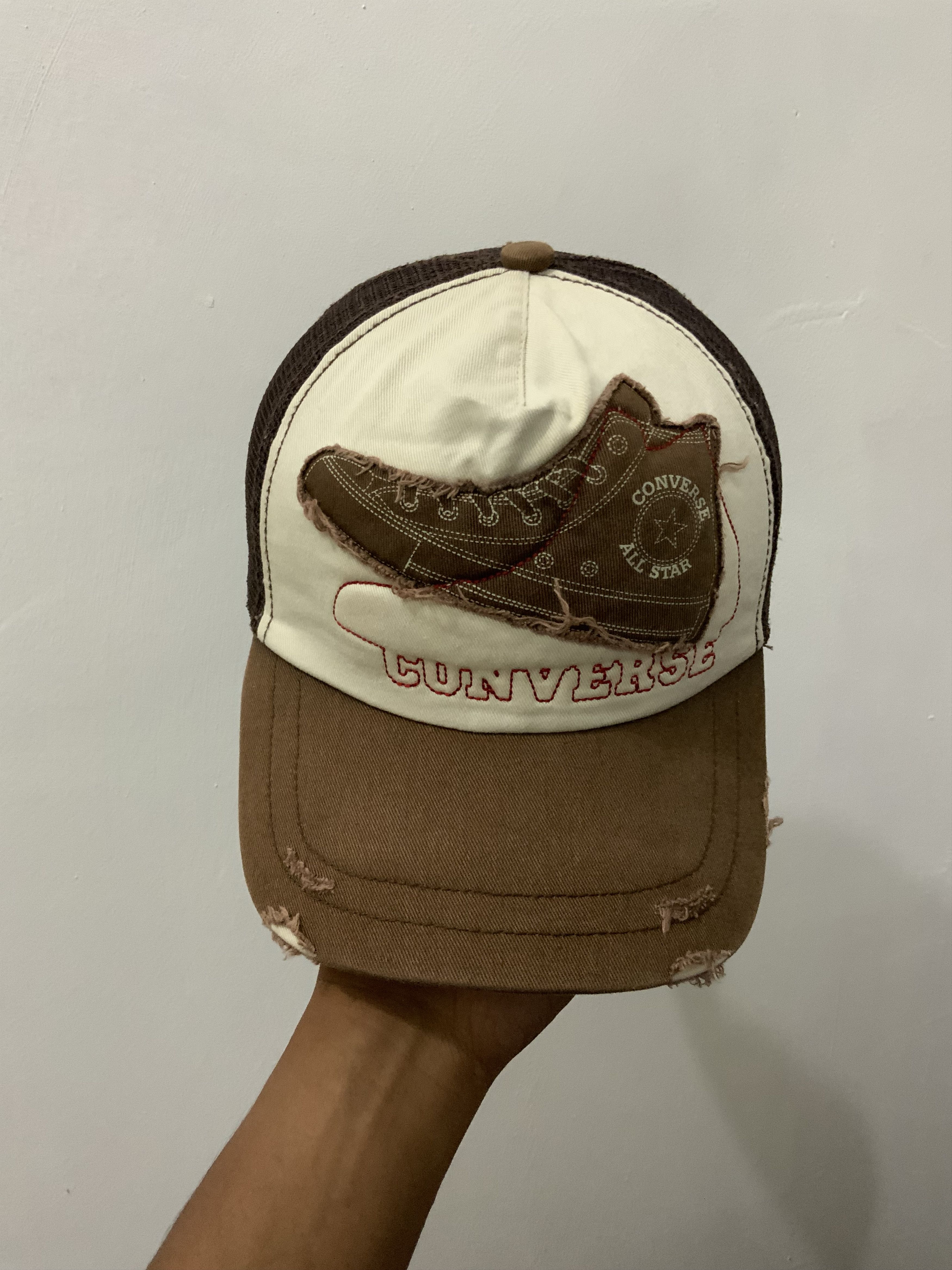 Converse Converse Chuck Taylor Distressed Trucker Hat Size ONE SIZE - 6 Thumbnail