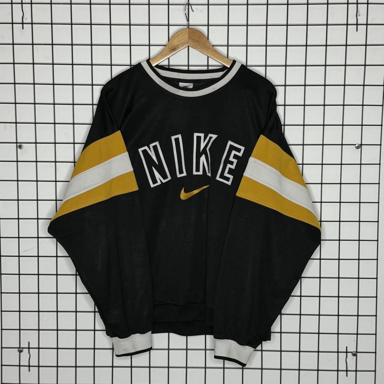 Nike Nike Black Vintage 90s Spellout Retro Size US XL / EU 56 / 4 - 1 Thumbnail