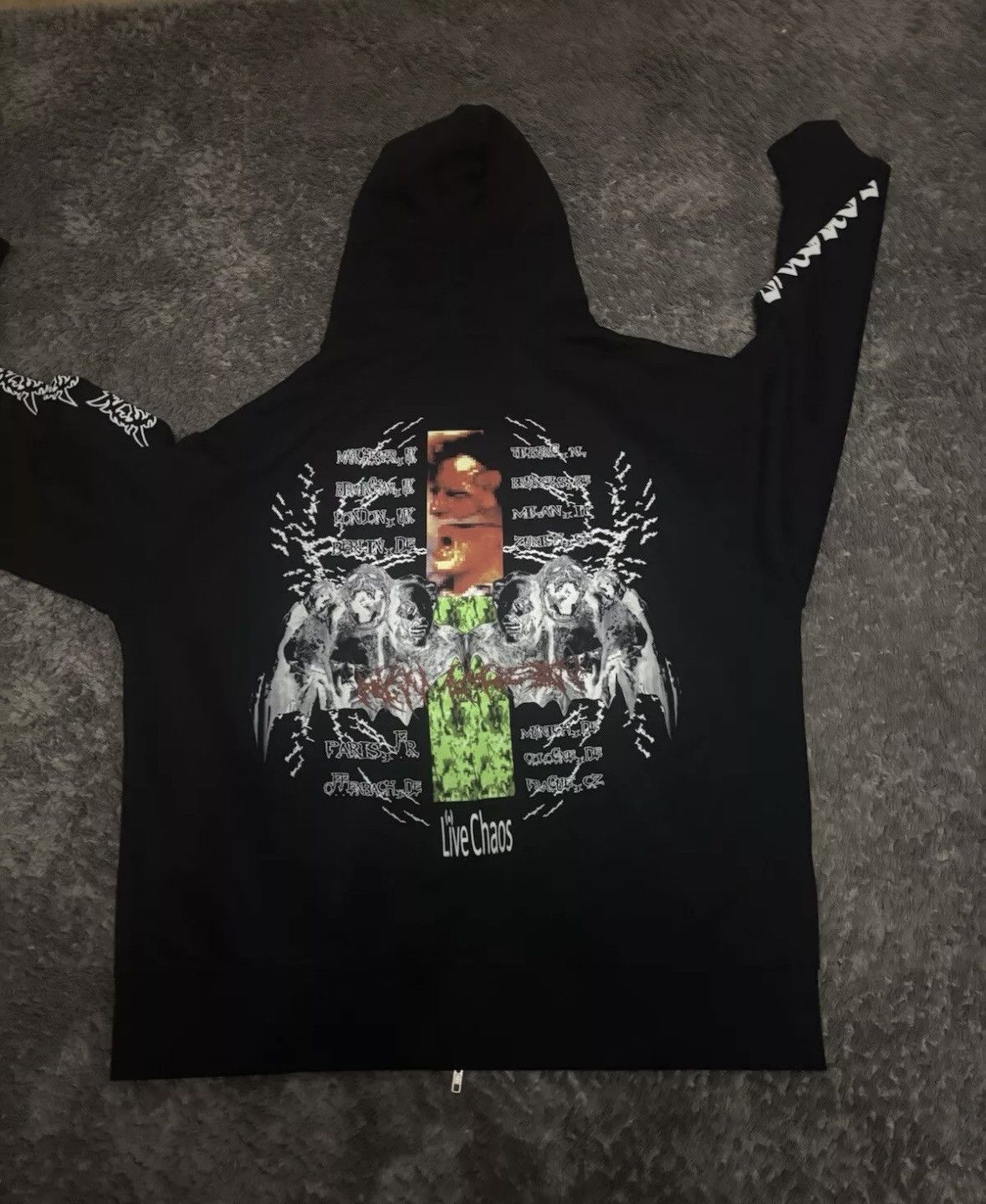 Ken Carson Ken Carson Europe exclusive tour Merch a great chaos tour Size US XXL / EU 58 / 5 - 4 Thumbnail