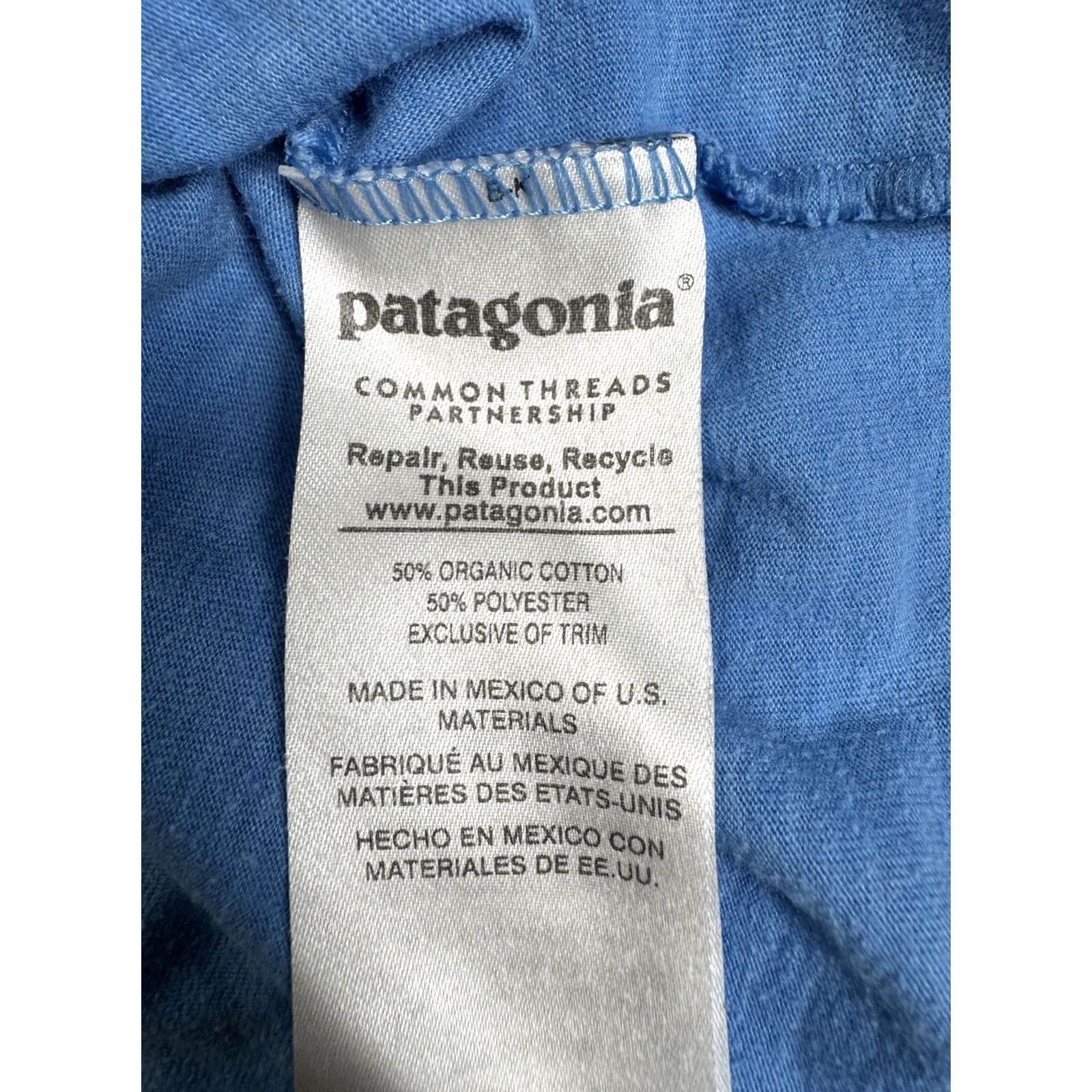 Patagonia VINTAGE Patagonia Men's M Medium Slim Fit Blue Flying Fish Vane Graphic T-Shirt Size US M / EU 48-50 / 2 - 5 Thumbnail