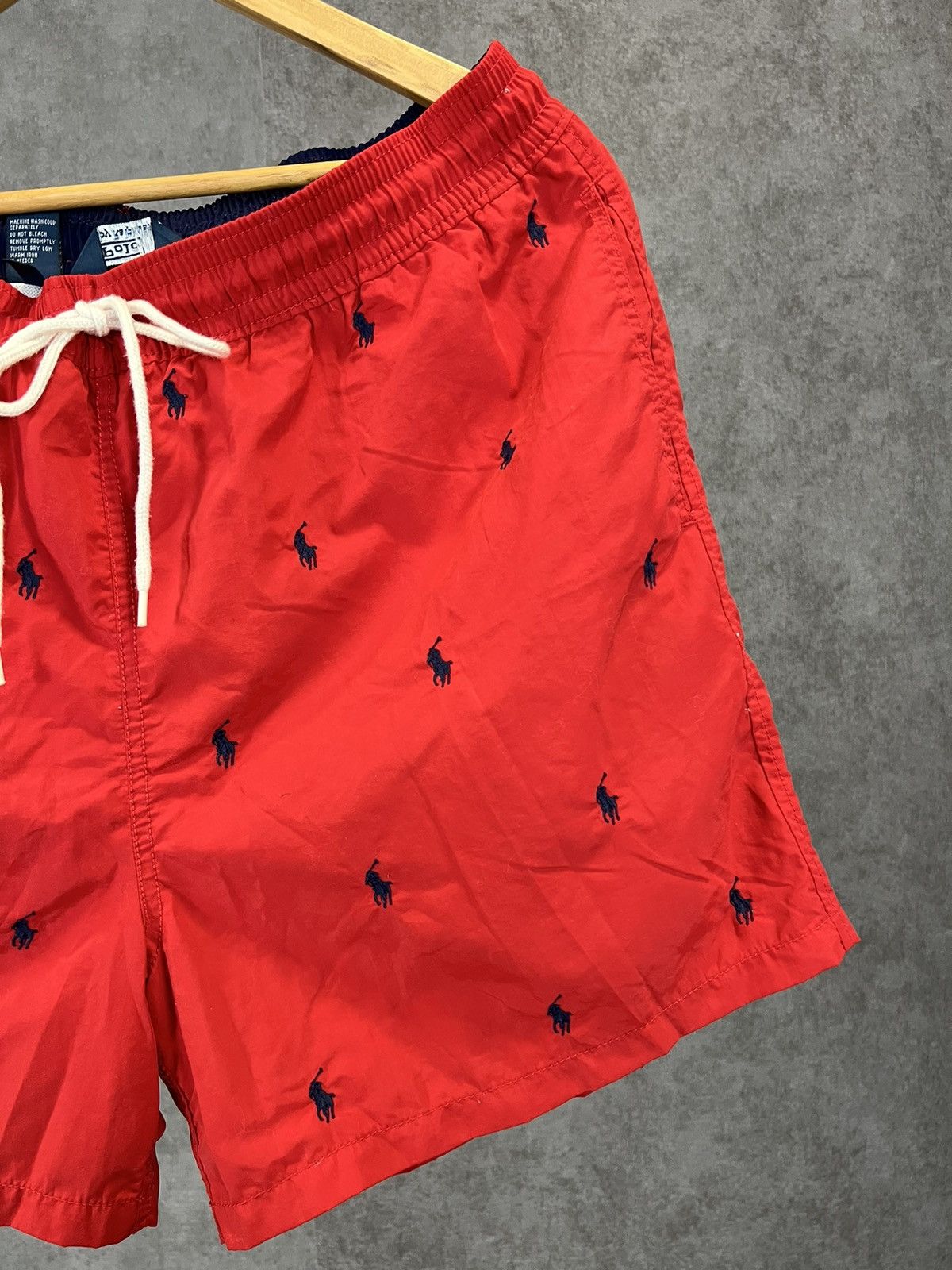 Polo Ralph Lauren Polo Ralph Lauren vintage monogram nylon shorts Size US 36 / EU 52 - 2 Thumbnail