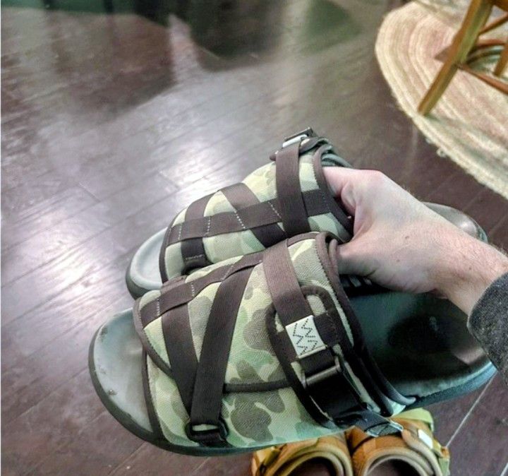 Visvim Visvim christo camo slides size XL 8 in Japan handcrafted XL Size US 12 / EU 45 - 10 Thumbnail