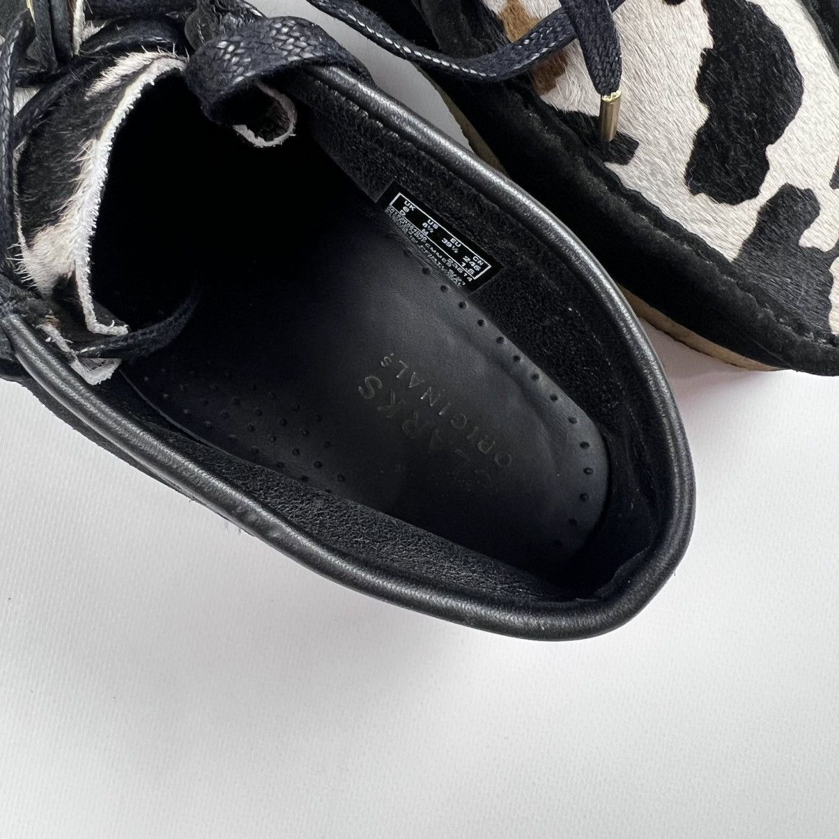 Clarks Clark’s Wallabee boot cow print Size US 8.5 / IT 38.5 - 8 Thumbnail