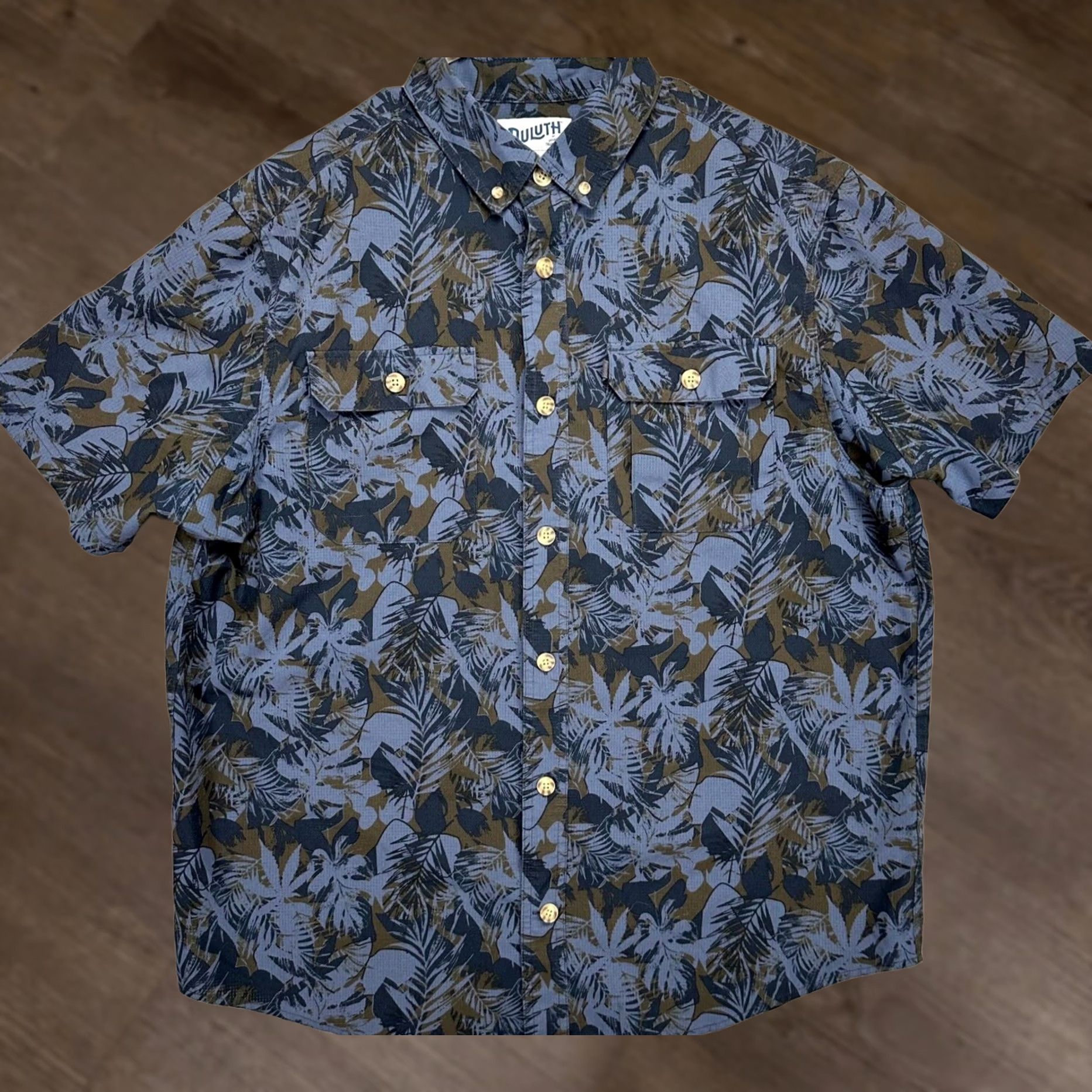 Duluth Trading Company Duluth Trading Co Shirt Mens Large Navy Floral Hiking Button Down Flap Pockets Size US L / EU 52-54 / 3 - 1 Thumbnail