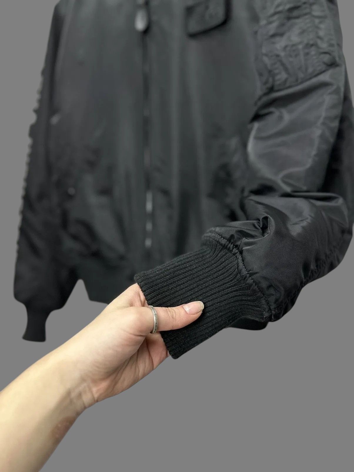 Vintage Alpha Industries Black Bomber Jacket Military Flight Style Size US L / EU 52-54 / 3 - 5 Thumbnail