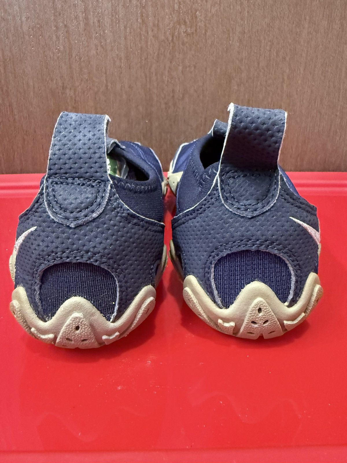 Nike ACG ***FINAL DROP***RARE 00s NIKE ACG TECHNICAL WATER SHOE SZ 9 Size US 9 / EU 42 - 6 Thumbnail