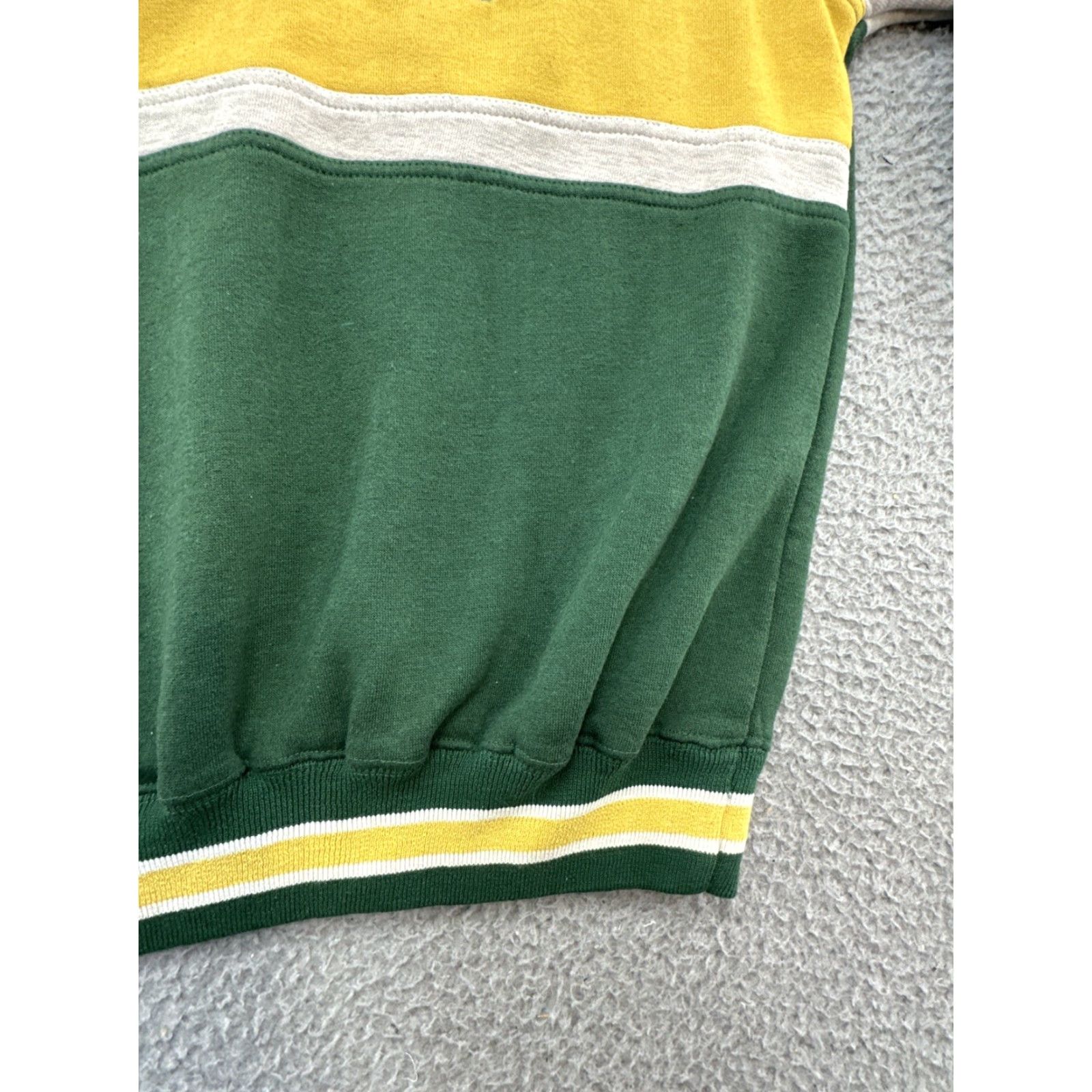 Logo 7 VINTAGE Logo 7 Sweatshirt Green Bay Packers Logo 7 Crew Neck Long Sleeve Men L Green Graphic Print Pullover Sports Football Fall Winter Spring Mens Size US L / EU 52-54 / 3 - 6 Thumbnail