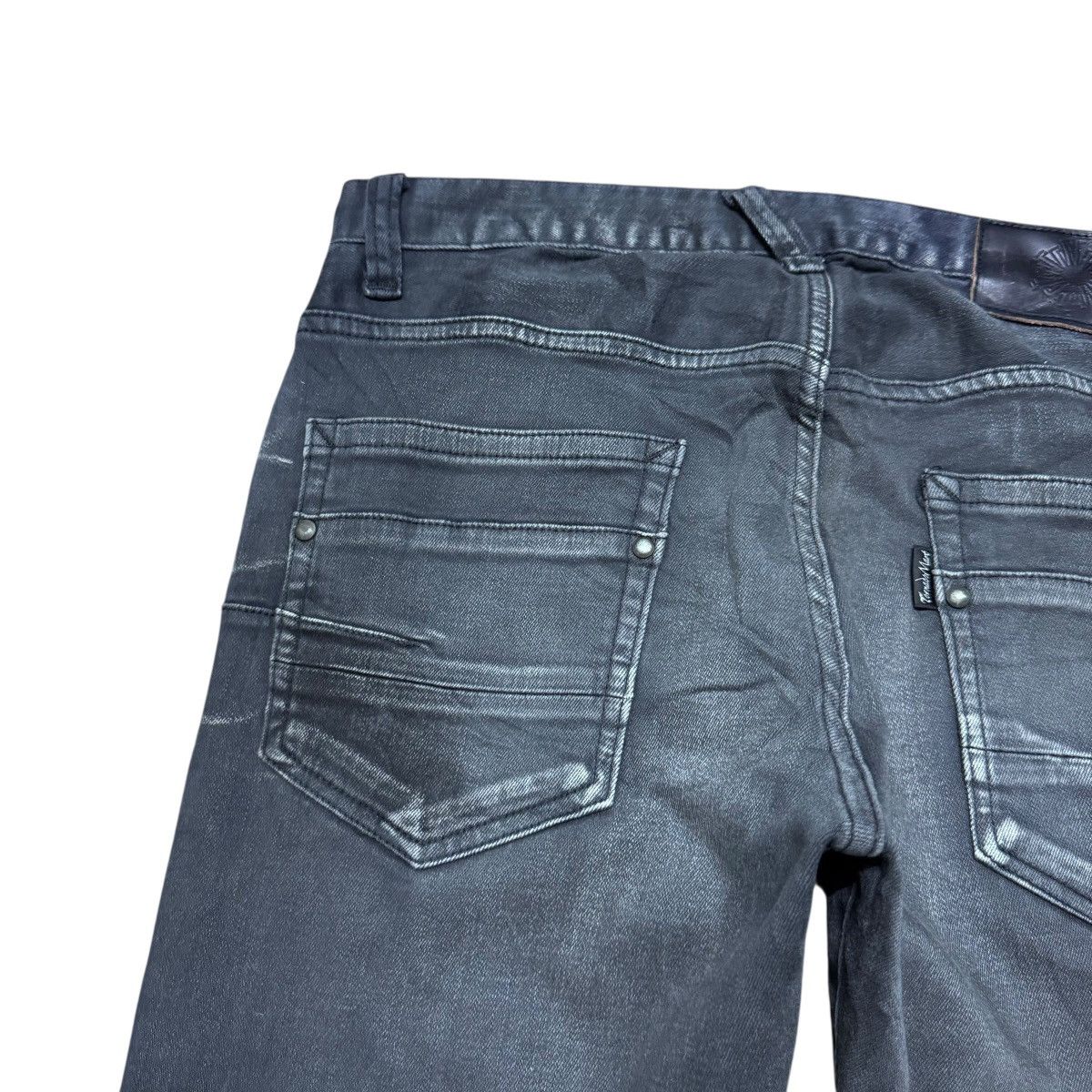 Tornado Mart Tornado Mart Grey Denim Low Flare Jeans Clawmark Size US 31 - 10 Thumbnail