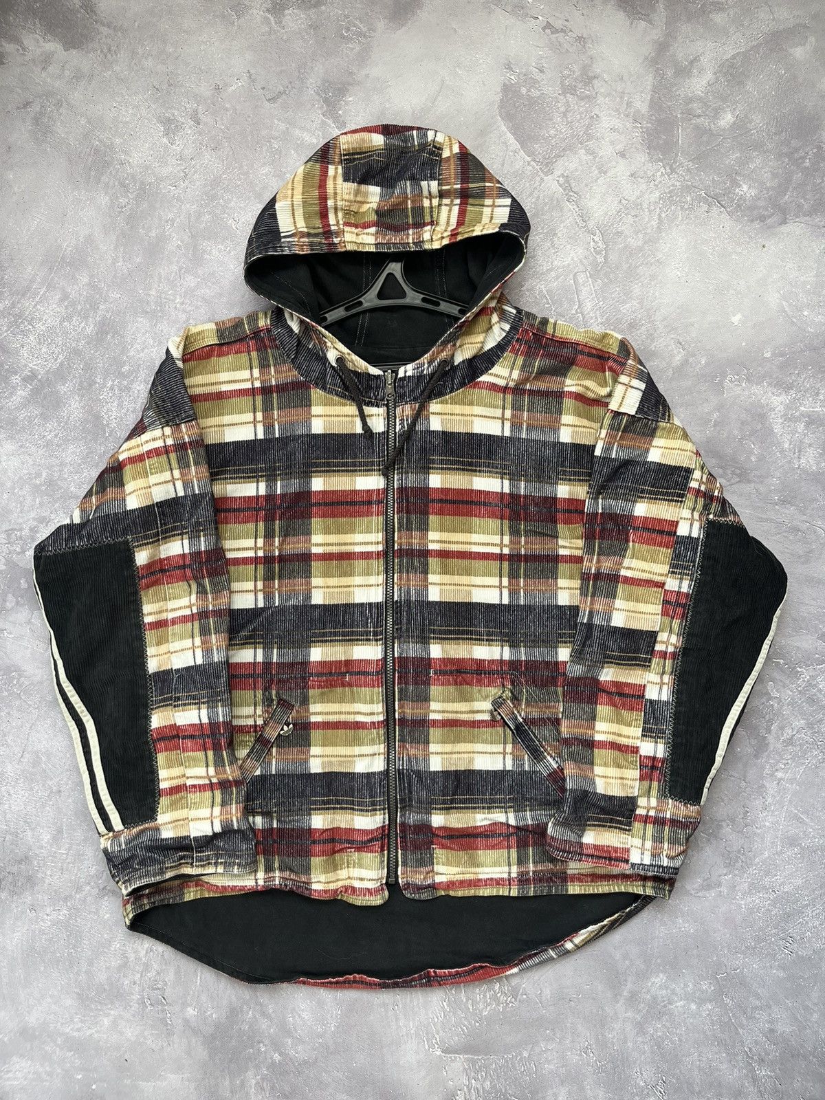 Adidas Vintage Adidas Reversible Corduroy Jacket Patchwork Boxy Fit Size US M / EU 48-50 / 2 - 1 Thumbnail