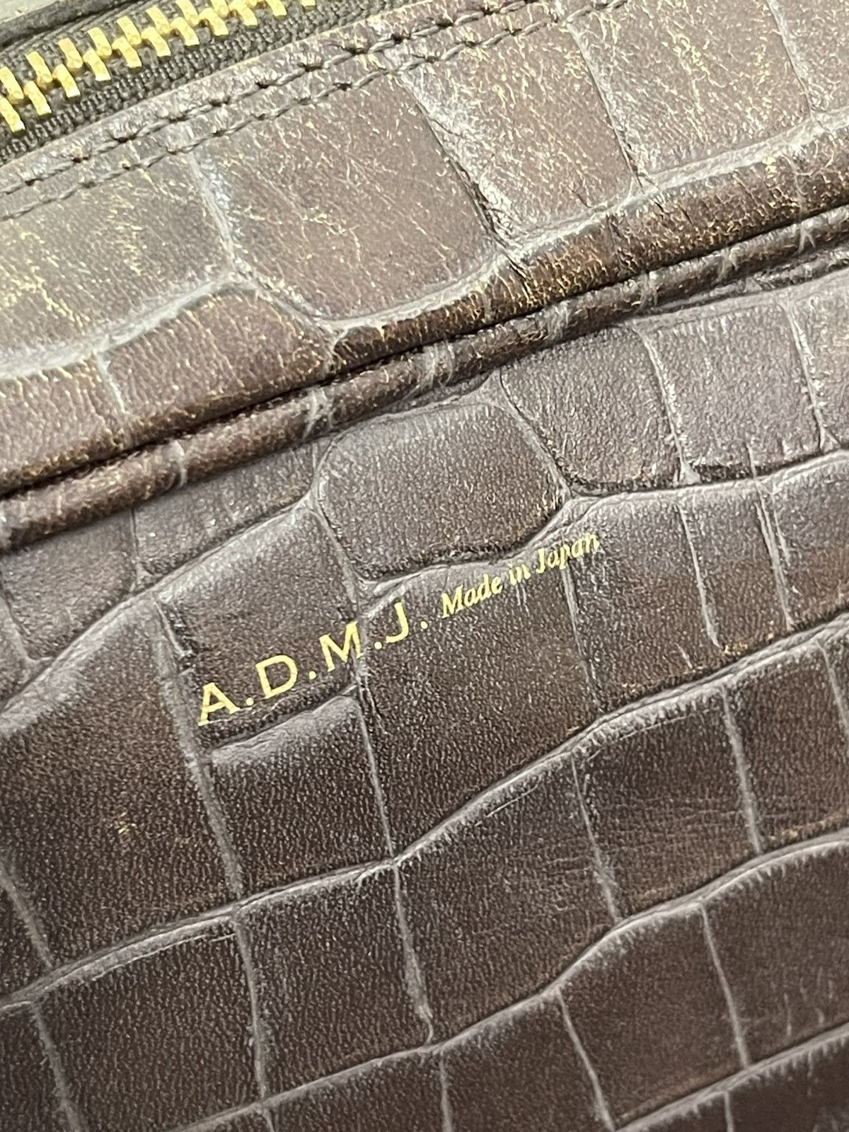 Genuine Leather Crocodile Embossed Cowhide A.D.M.J Japan Hand Bag 1🟩2 Size ONE SIZE - 22 Thumbnail