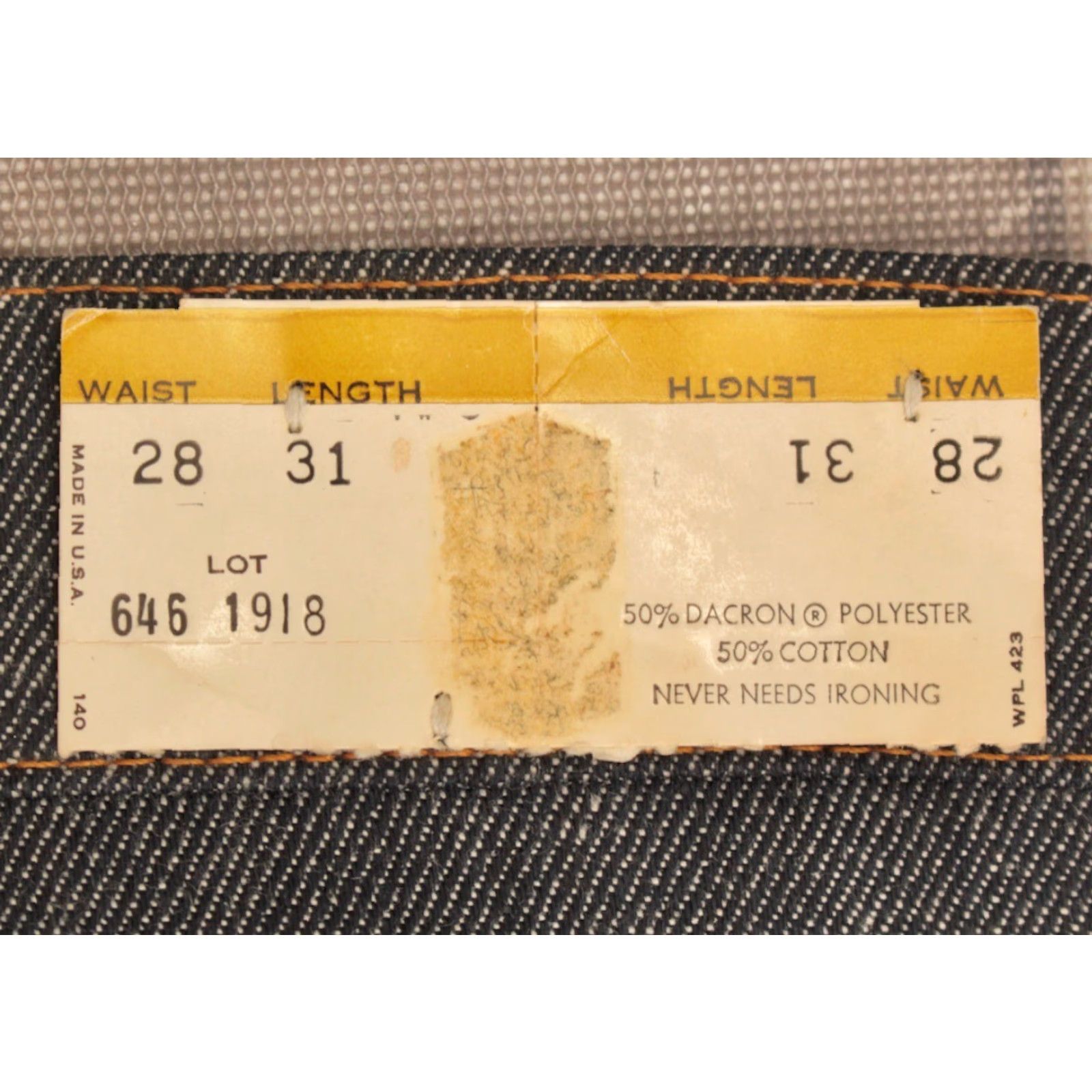 Levi's VINTAGE Levi's Boy's 646 Bellbottom Jeans 28x31 Blue Bellbottoms 1970s Boys Cowboys Retro Jeans Size US 28 / EU 44 - 4 Thumbnail