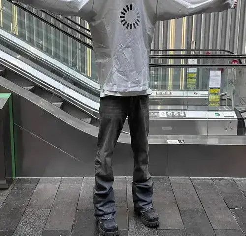 Japanese Brand × Vintage Vintage Design Rugged Mud Dyed Boot Cut Jeans Size US 30 / EU 46 - 1 Thumbnail