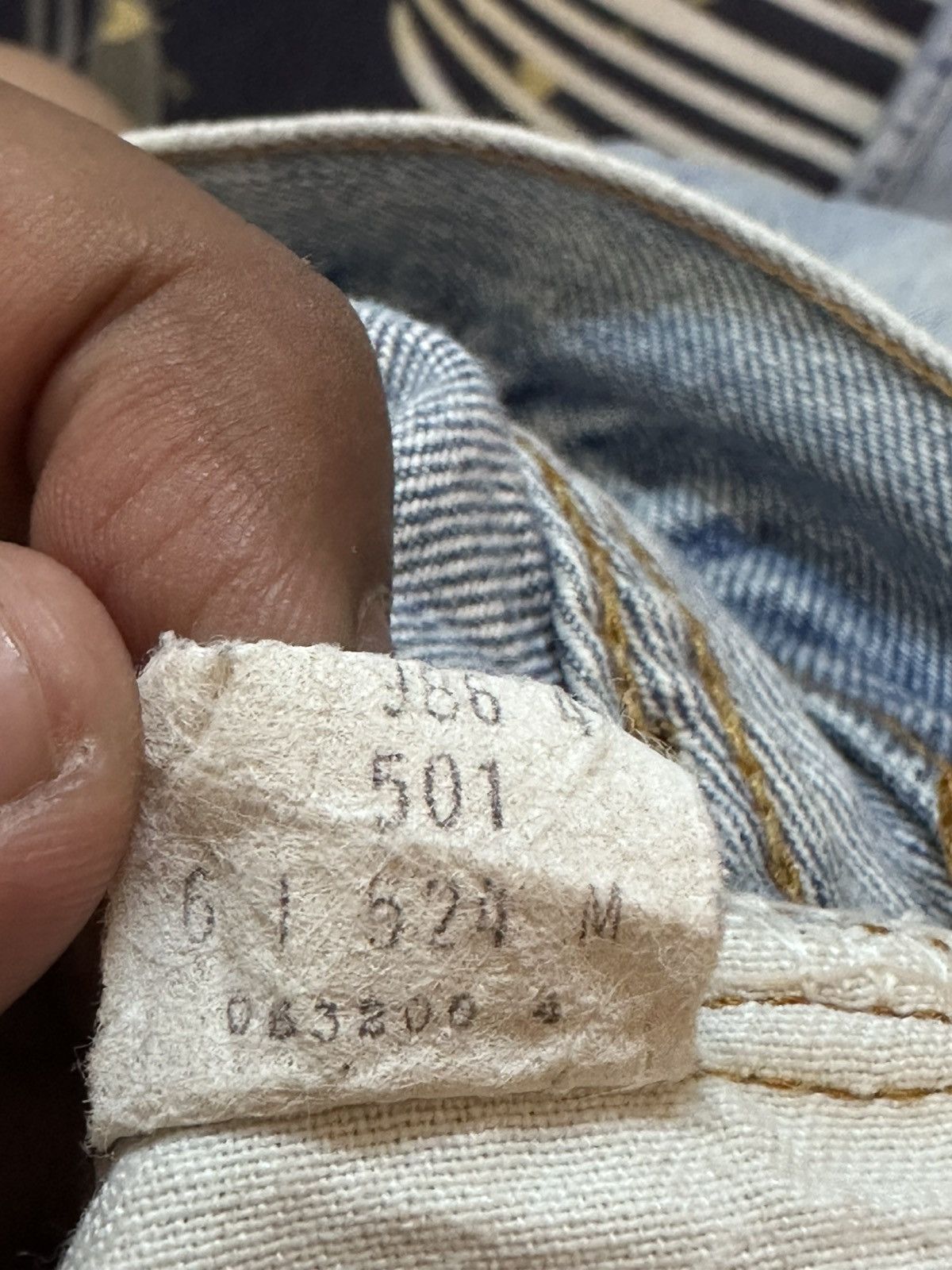 Levi's Vintage Clothing Vintage 70’s Levi’s 501 Selvedge Button 524 Faded Denim Size US 29 - 9 Thumbnail