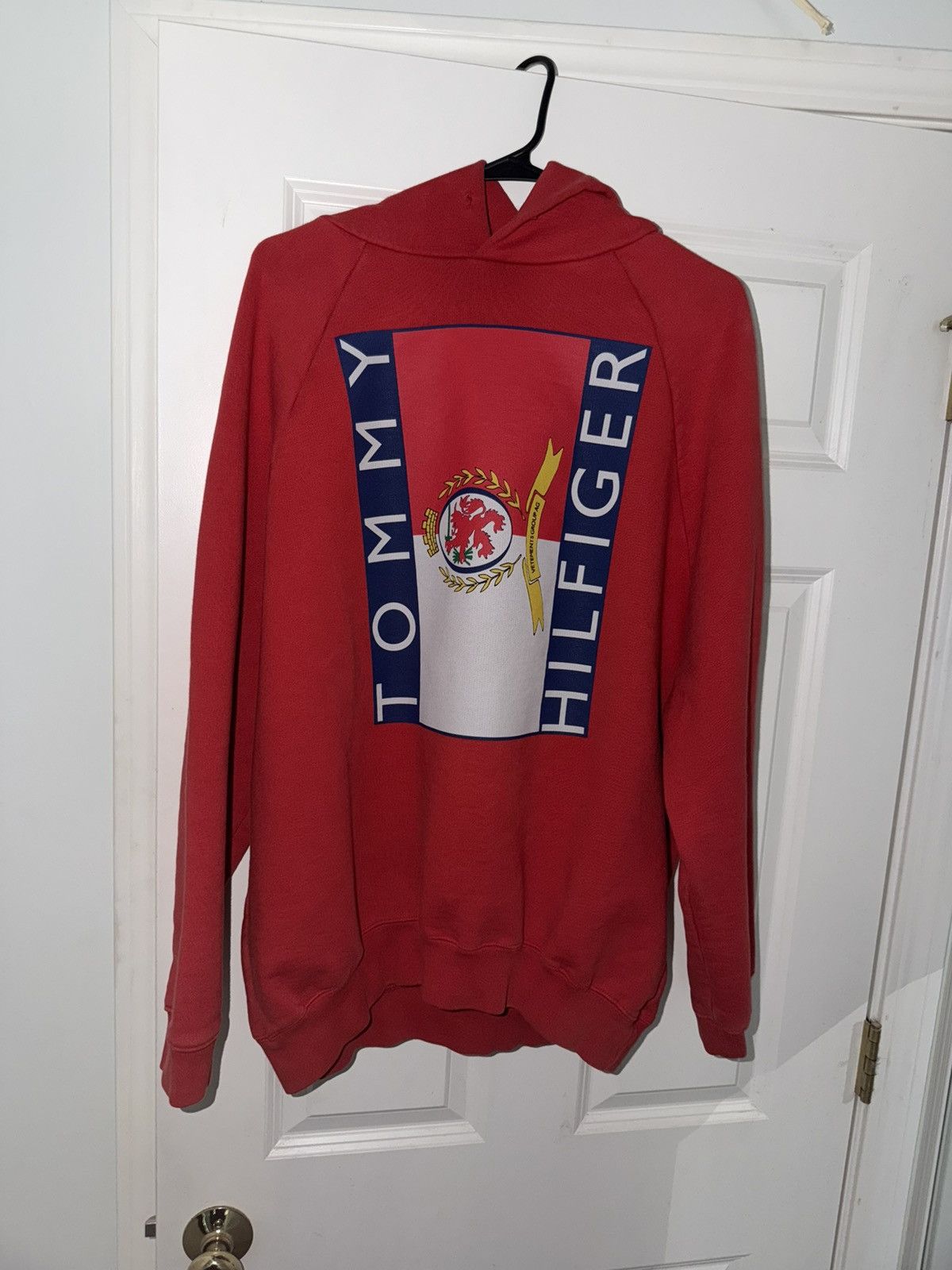 Tommy Hilfiger × Vetements Tommy Hilfiger X Vetements Hoodie Hong