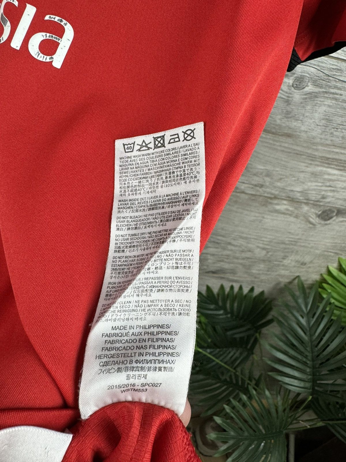 New Balance New Balance Liverpool Soccer Jersey Size M Size US M / EU 48-50 / 2 - 11 Thumbnail