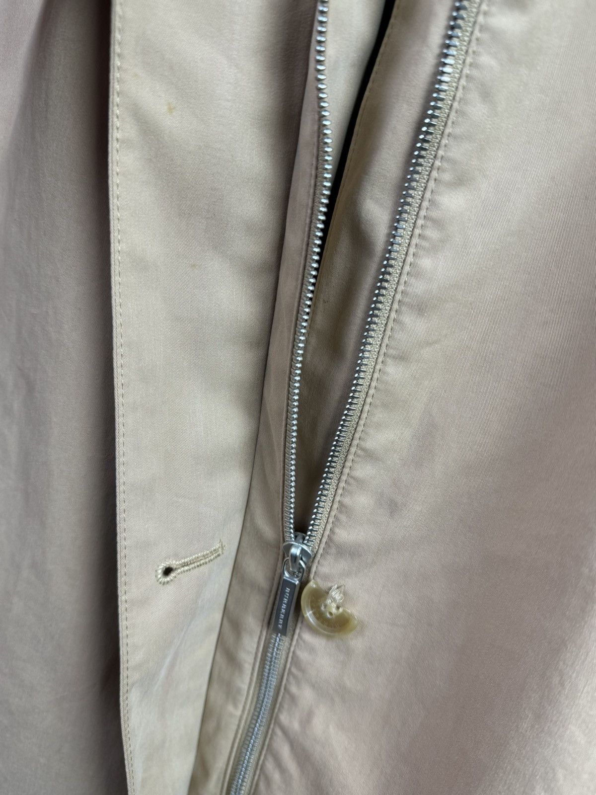 Burberry Vintage Trench Burberry 90s Size L Size US L / EU 52-54 / 3 - 11 Thumbnail