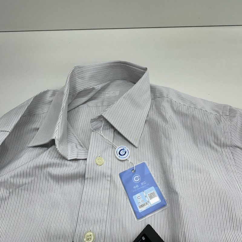 Prada Prada Casual Fashion ButtonUp Shirt-2506 Size US S / EU 44-46 / 1 - 8 Thumbnail