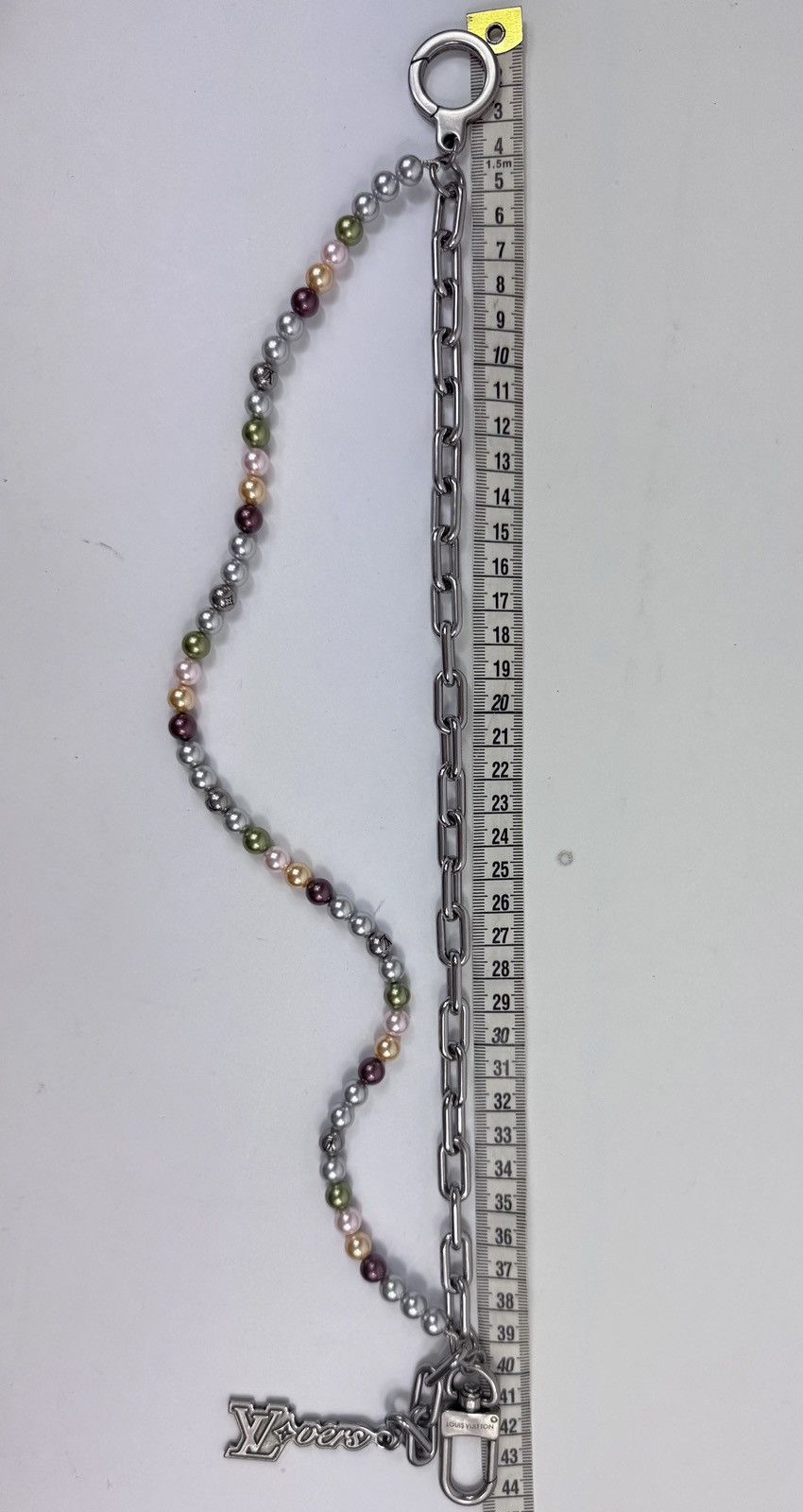 Louis Vuitton PEARLS CHAIN BELT AND BAG CHARM KEY WALLET CHAIN M02293 Size ONE SIZE - 11 Thumbnail