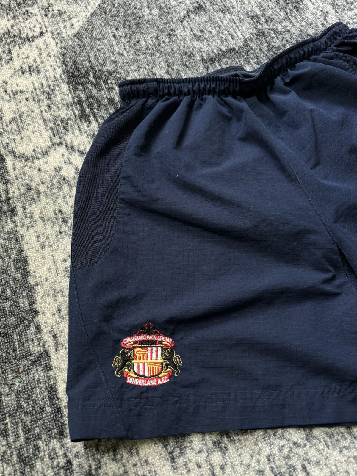 Nike × Vintage Sunderland Training Football Soccer Shorts Nike Polyester Size US 32 / EU 48 - 3 Thumbnail