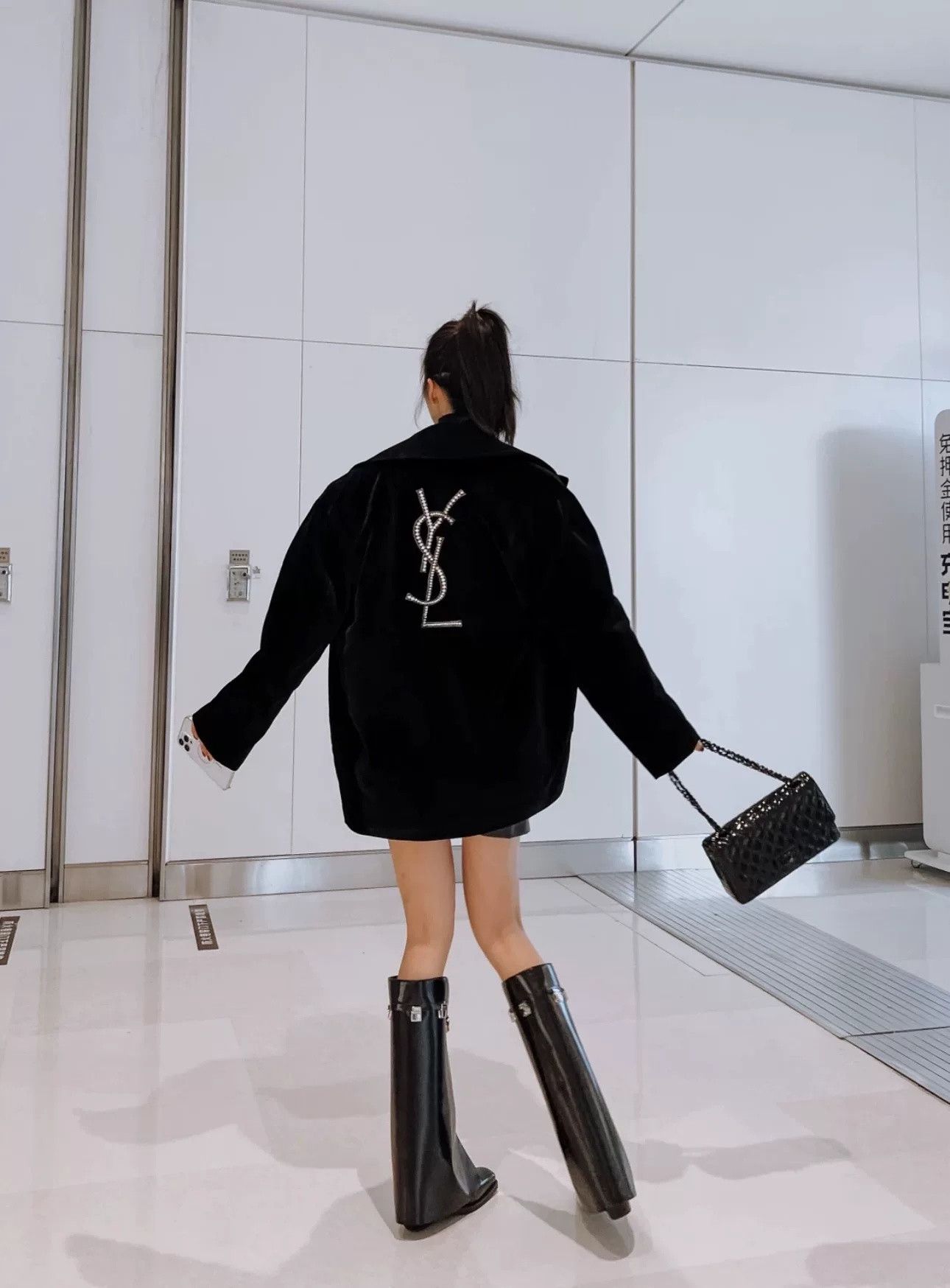 Saint Laurent Paris Saint Laurent Black Velvet Crystal Logo Coat Size US 26 / EU 42 - 7 Thumbnail