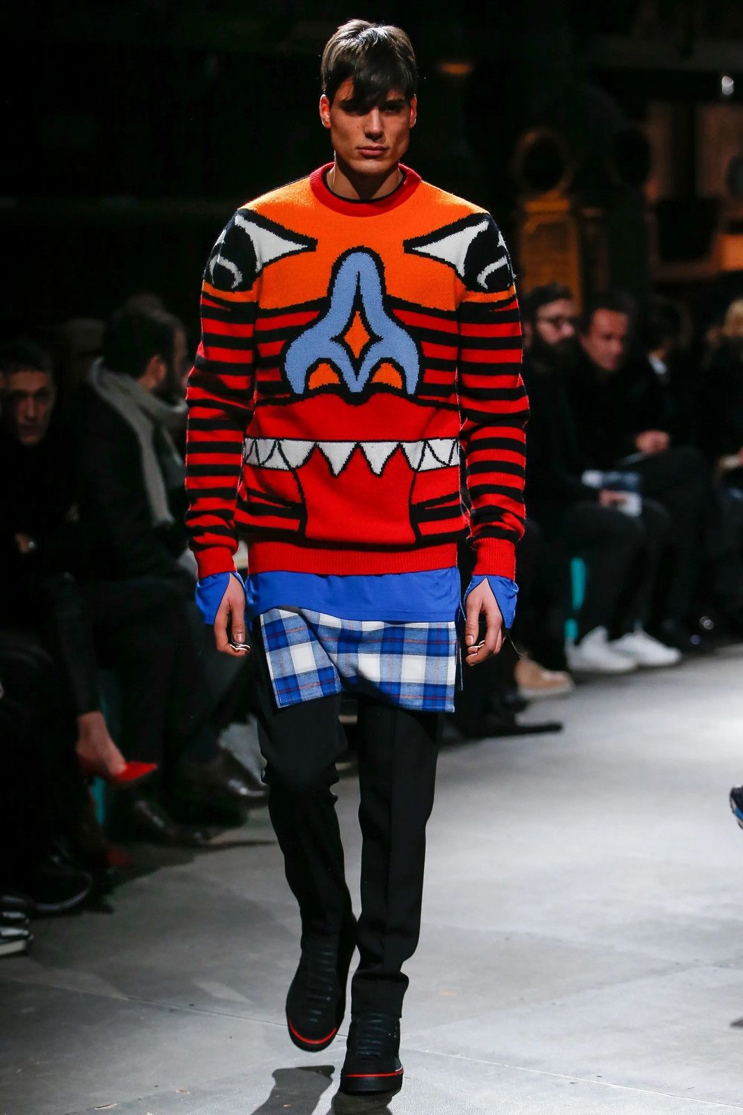 Givenchy Givenchy - F/W ‘17 - Totem Print Cotton Sweatshirt Size US XS / EU 42 / 0 - 1 Thumbnail