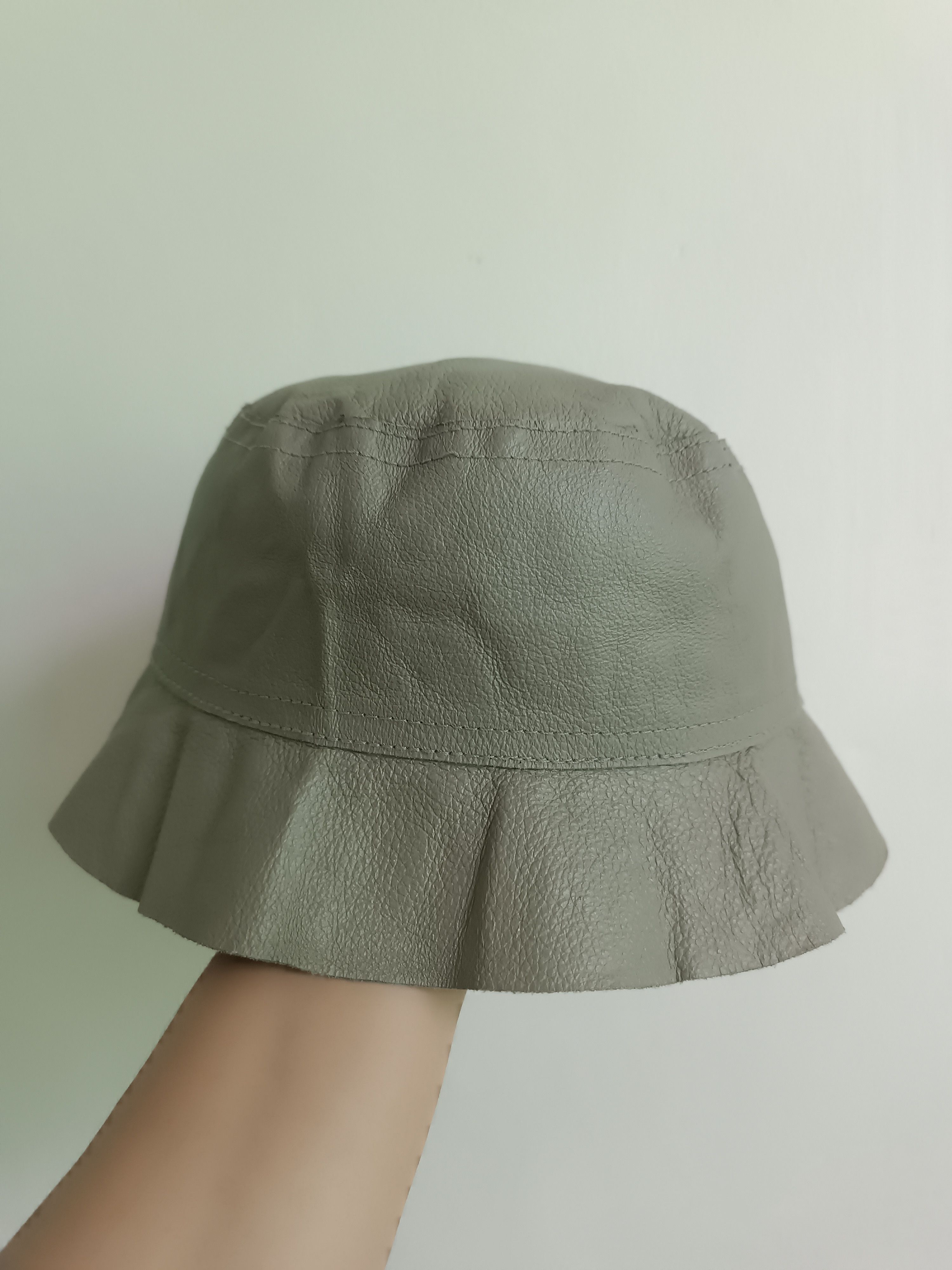 Japanese Brand Grey Leather Bucket Hat Size ONE SIZE - 1 Thumbnail
