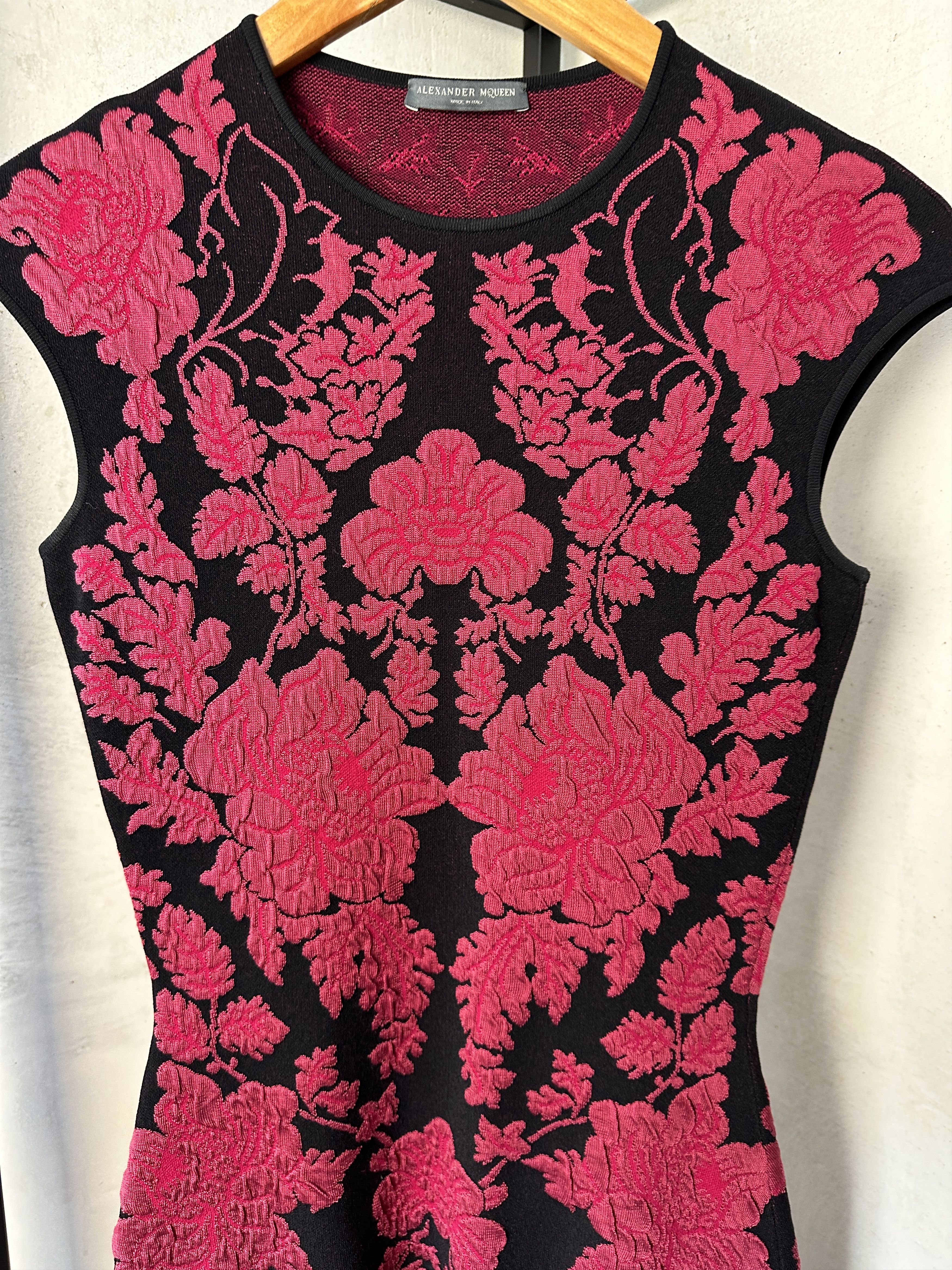 Alexander McQueen Alexander McQueen FW12 Intarsia Knit Mini Dress Size S / US 4 / IT 40 - 4 Thumbnail