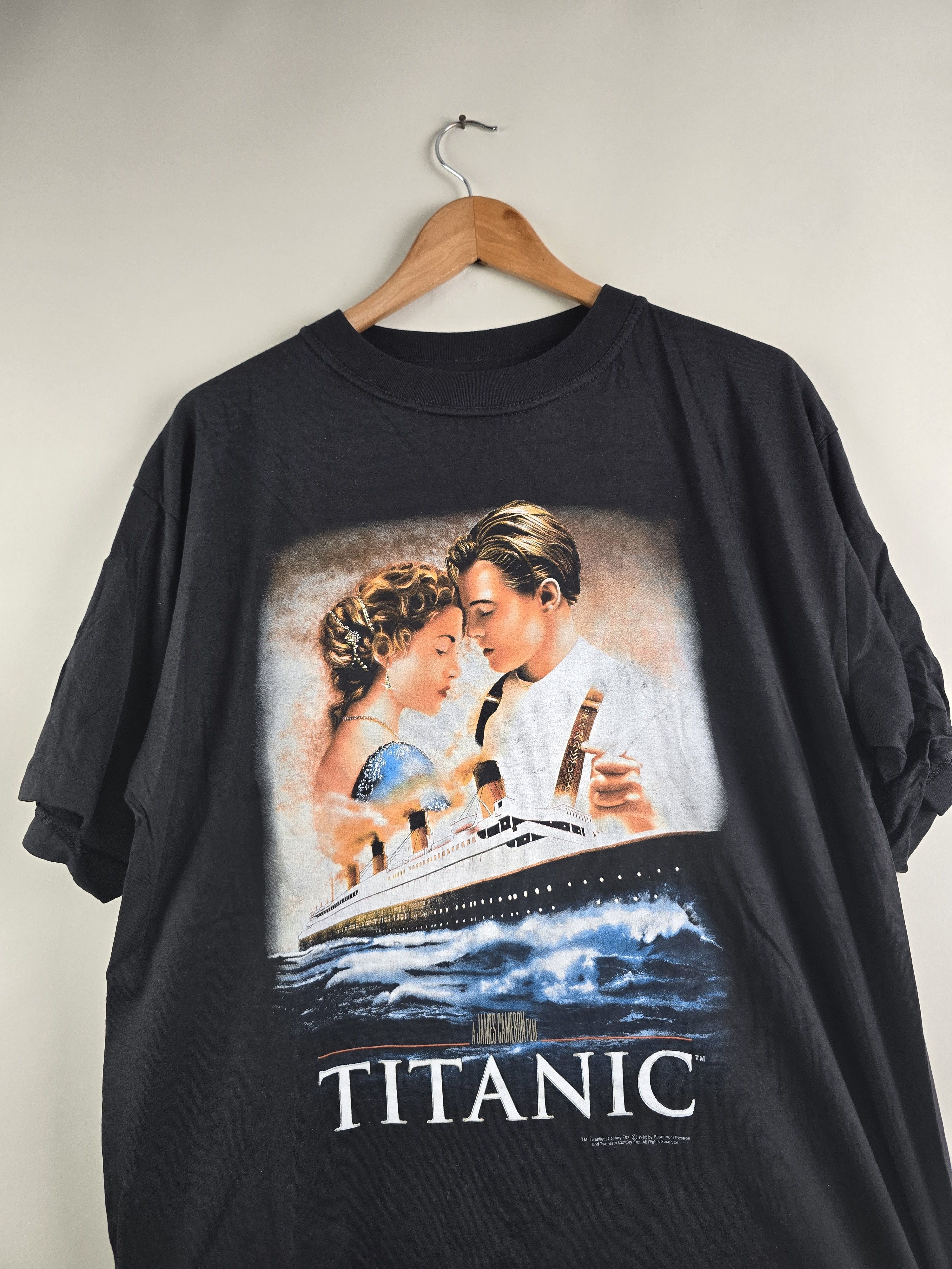 Fox Racing × Vintage 1998 James Cameron's Titanic Leonardo DiCaprio XL 23" 30" Size US XL / EU 56 / 4 - 2 Thumbnail