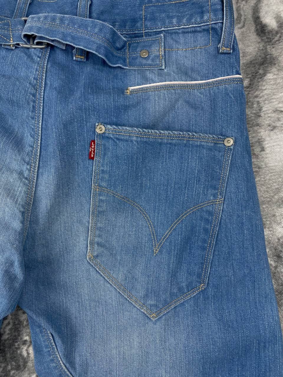 Levi's Vintage Levi’s Engineered Twisted Seams Cinch Denim Jeans Size US 29 - 3 Thumbnail