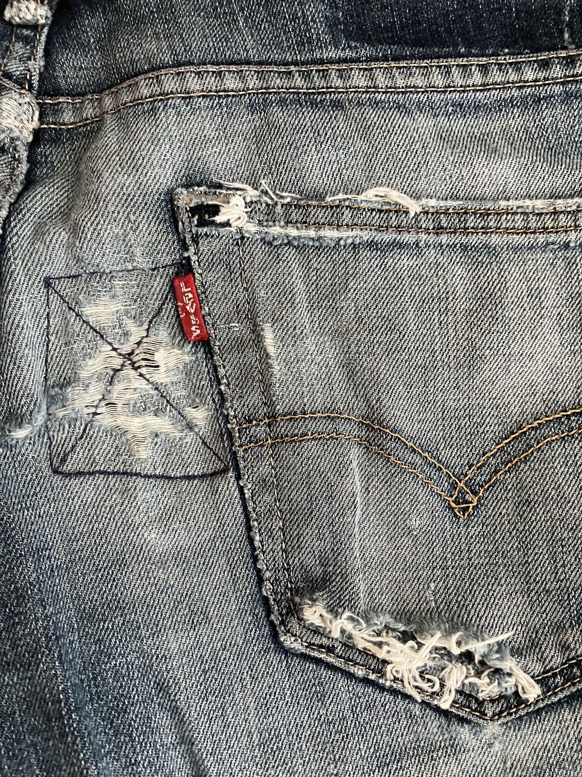 Levi's × Vintage THRASHED skinny Levi’s 511 34x32” Size US 34 / EU 50 - 3 Thumbnail