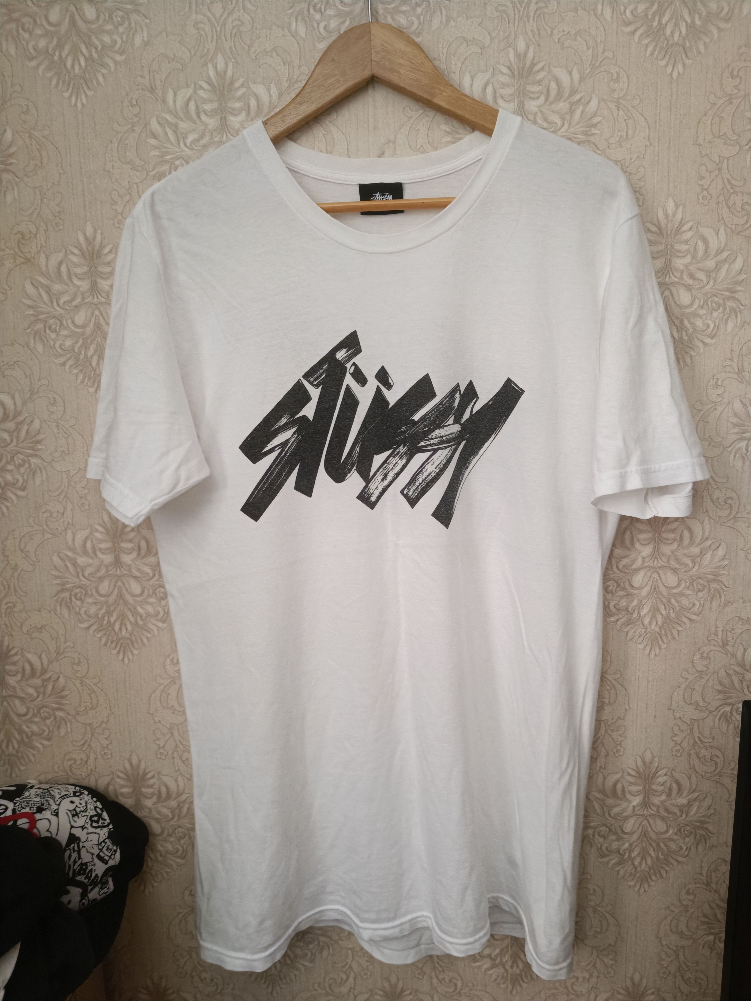 Stussy ♦️Stussy 35th Anniversary backhit T Shirt Size US M / EU 48-50 / 2 - 1 Thumbnail
