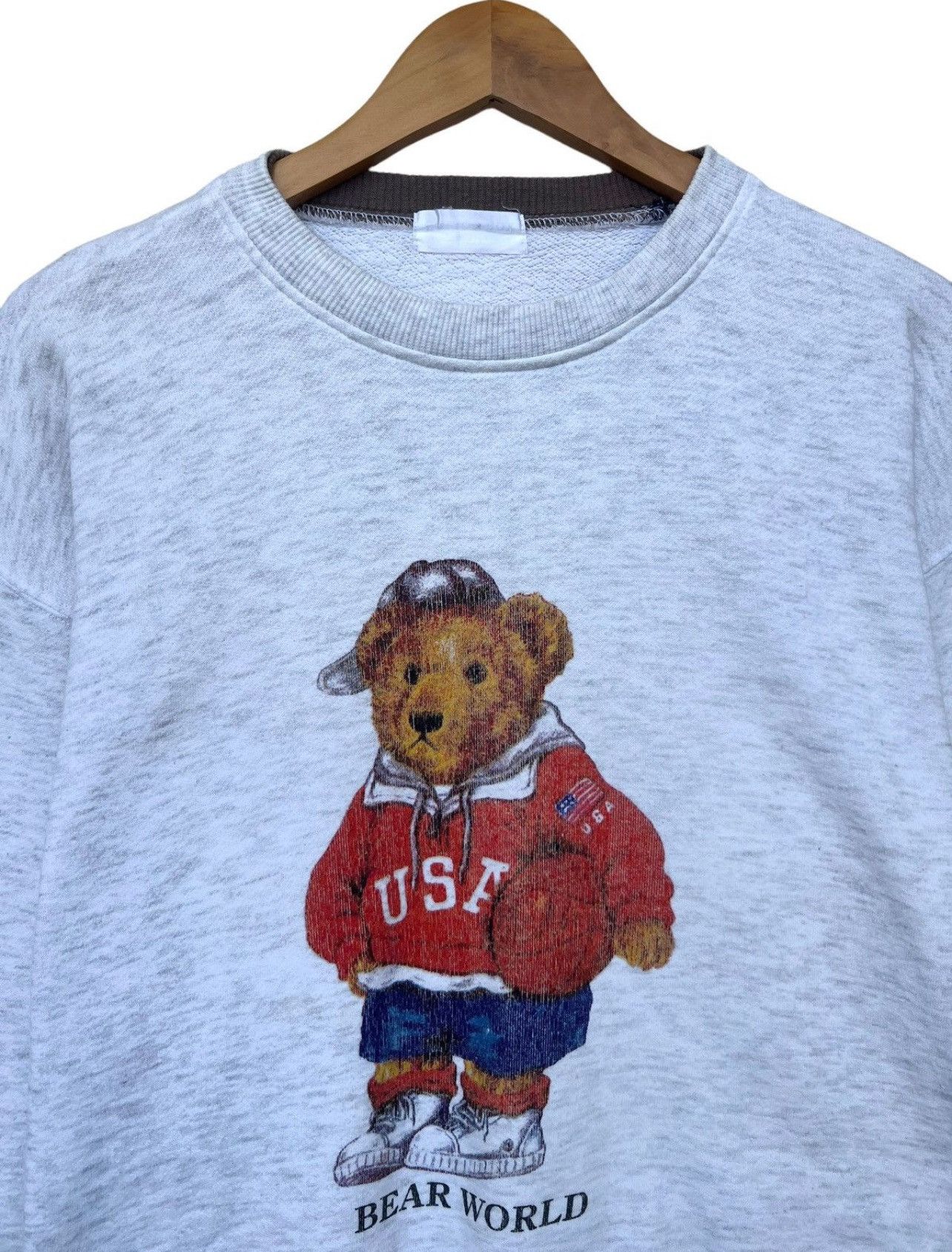 Japanese Brand × Vintage Vintage 90s World Bear Sweatshirt Baggy Boxy Sweatshirt Size US S / EU 44-46 / 1 - 2 Thumbnail