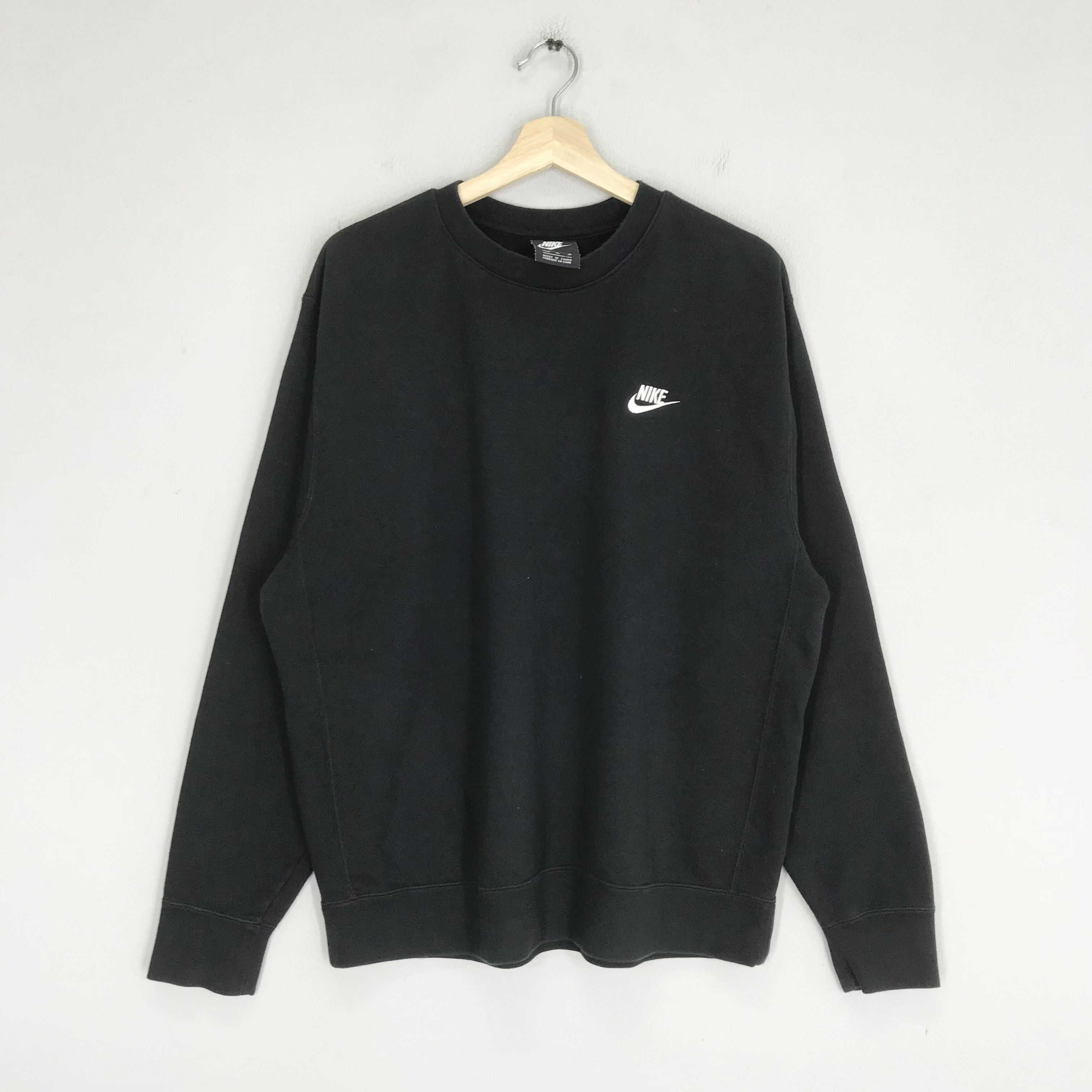 Nike Vintage Nike Swoosh Black Sweatshirt - 198 Size US XL / EU 56 / 4 - 1 Thumbnail