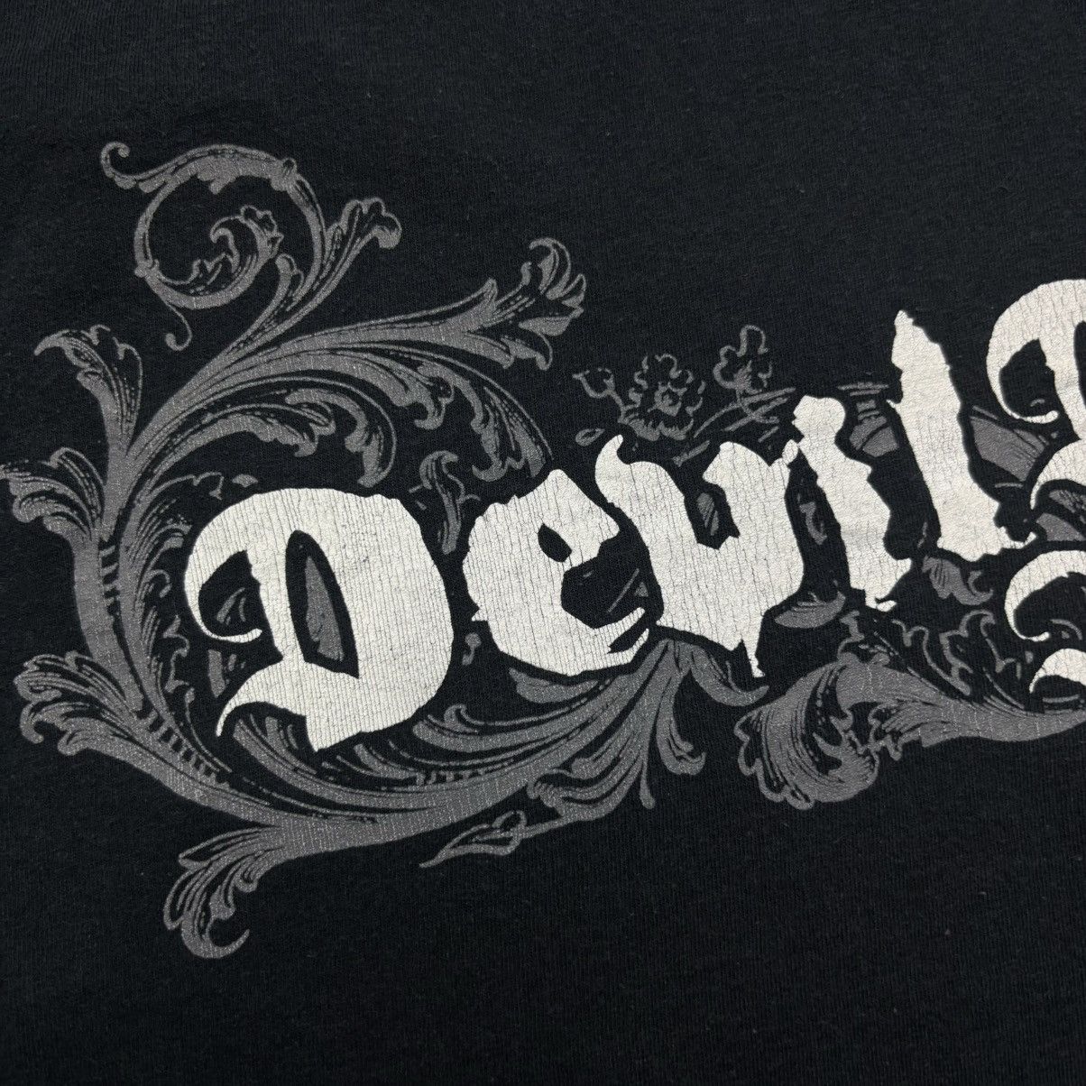Band Tees Devildriver - Jesus careless 00’s Size US M / EU 48-50 / 2 - 4 Thumbnail